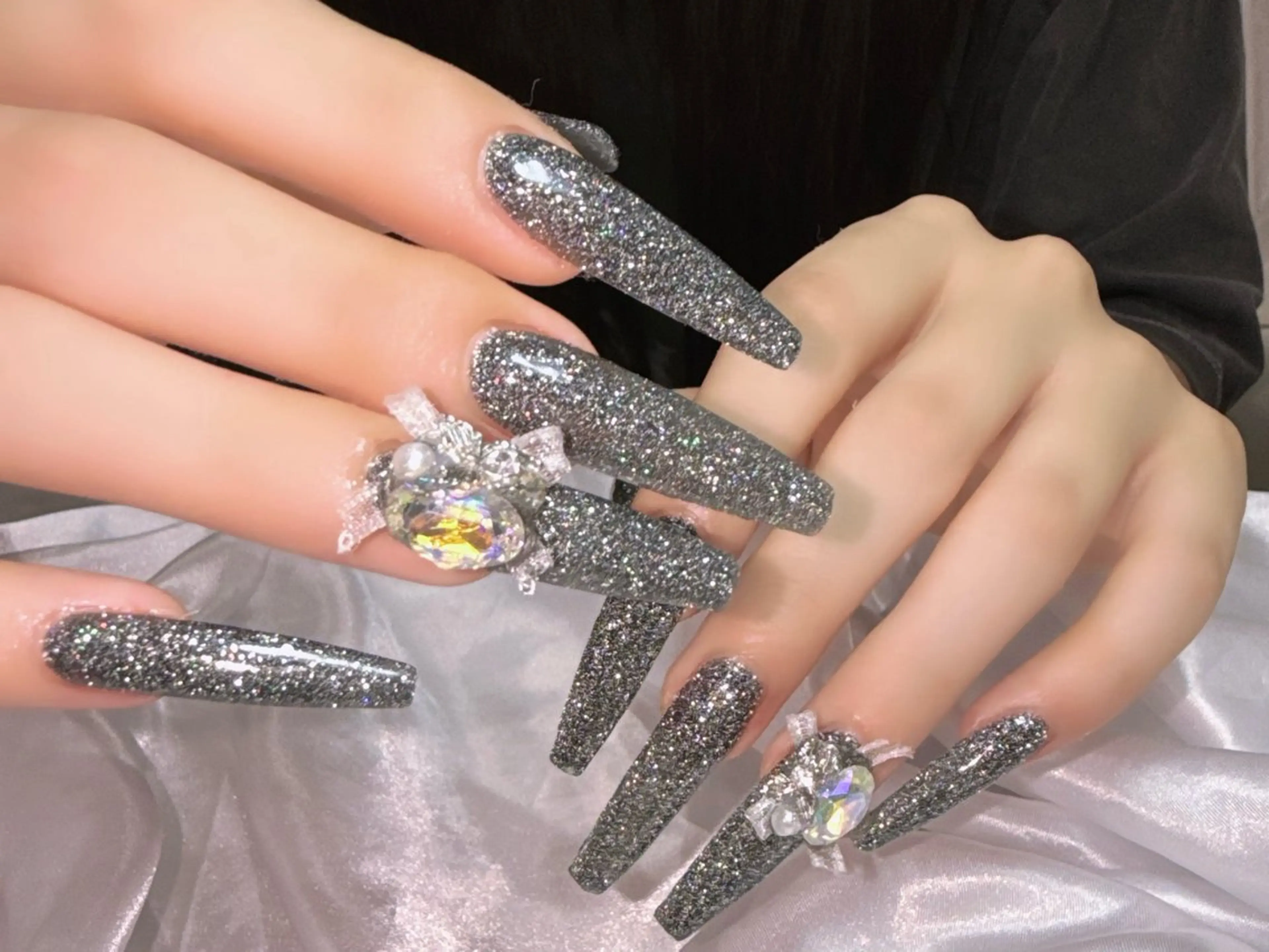 ネイル 長さ出し フットネイル フレンチネイル ガラスフレンチ グラデーション ハンドネイル You&Me Yuiのネイルデザイン