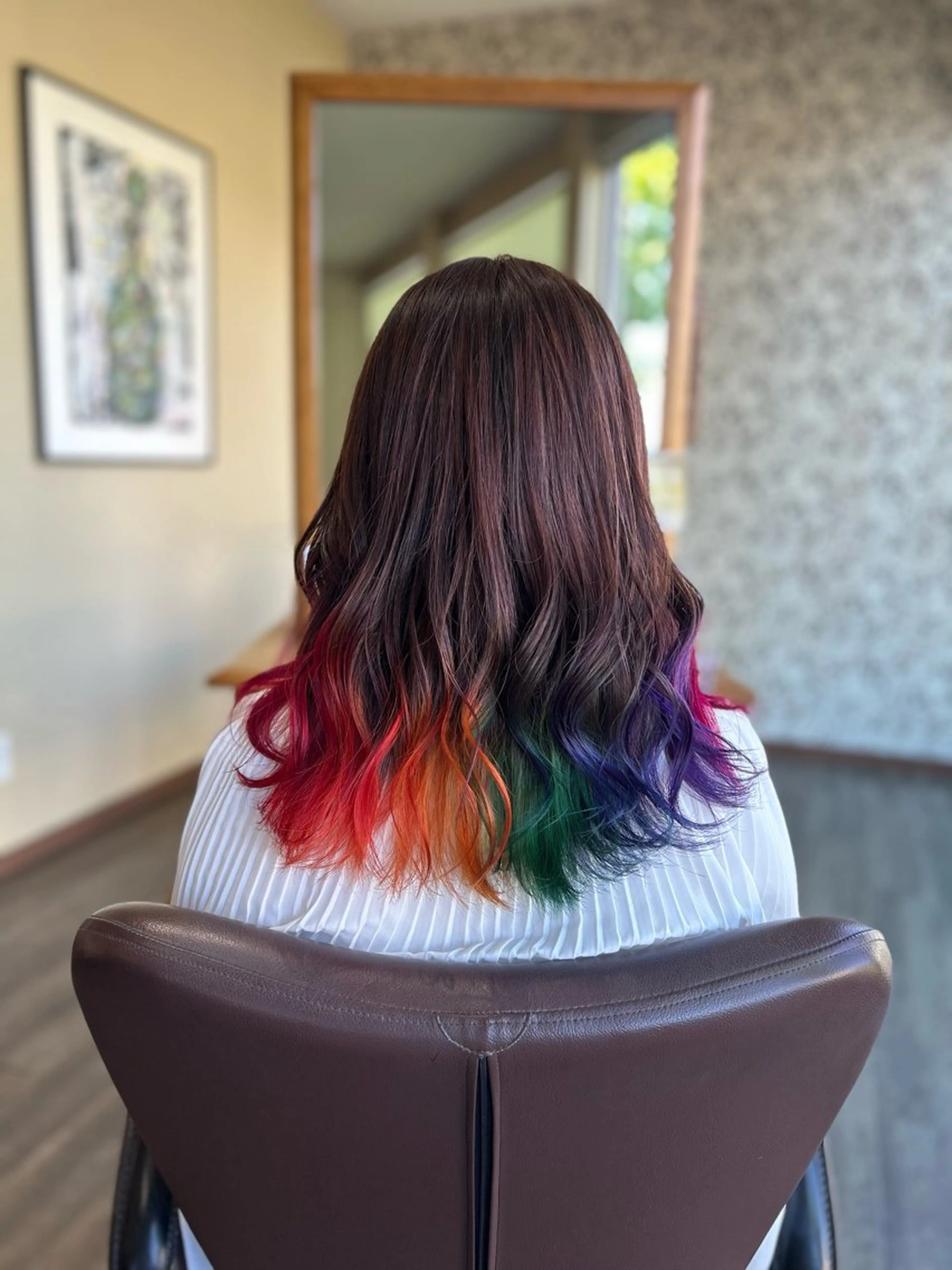 セミロング カラー ブリーチ グラデーションカラー カット ヘアカラー 井上 花音のヘアスタイル