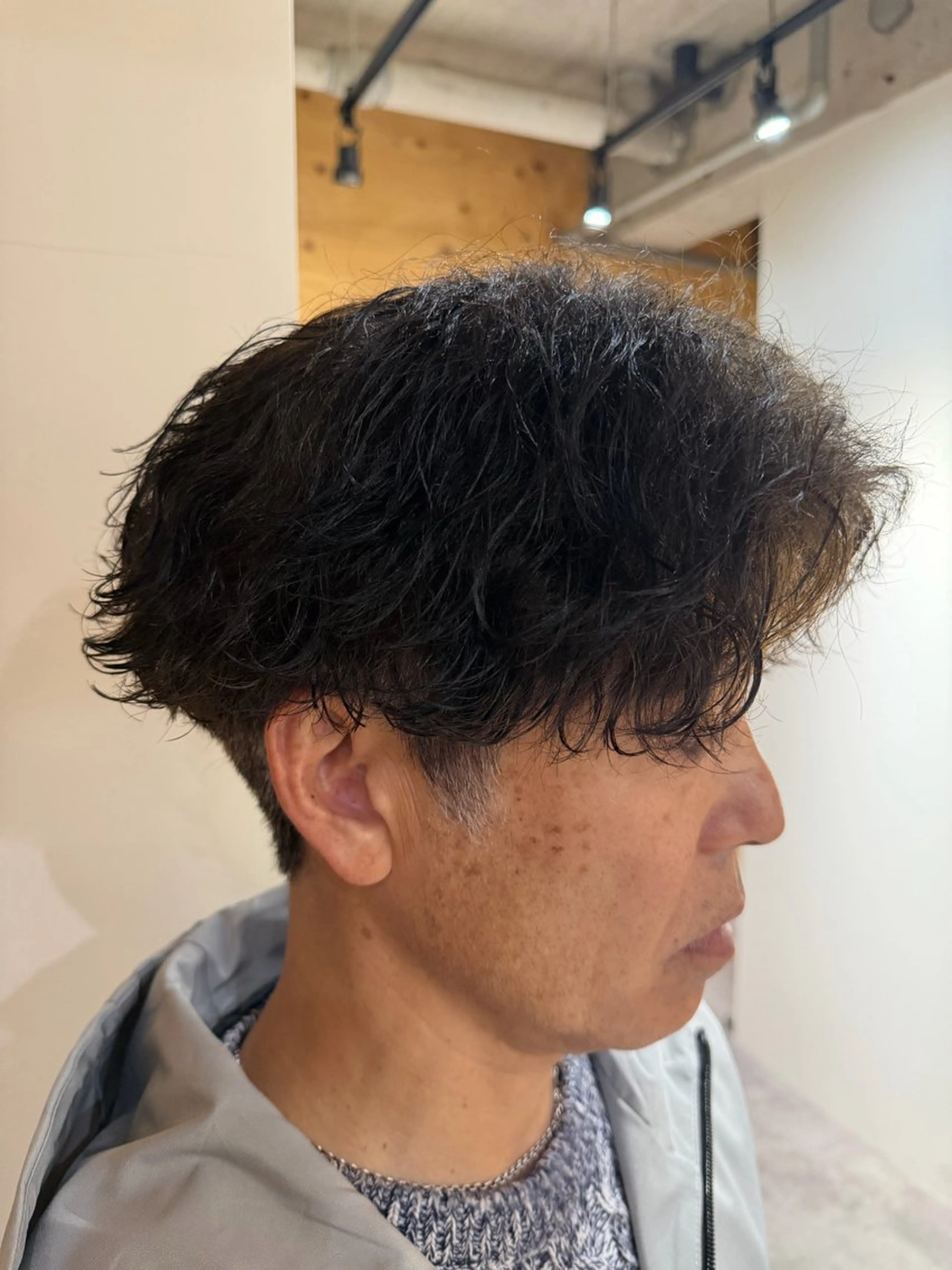 ロング カラー パーマ カット パーマ パーマ特別価格🔥 宇宙のヘアスタイル