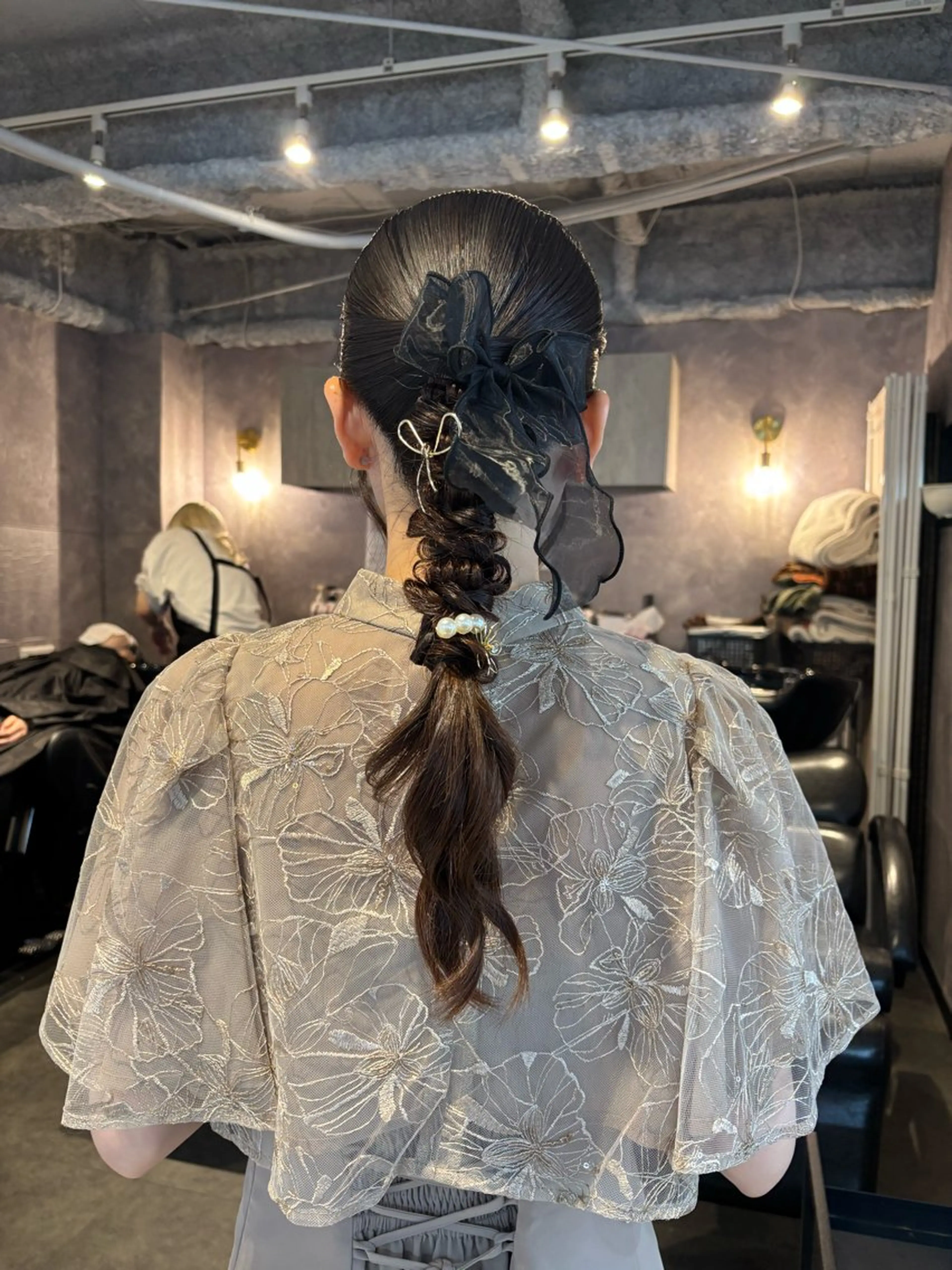 ロング ヘアアレンジ elu あやね 💜🫧カラーモデルのヘアスタイル