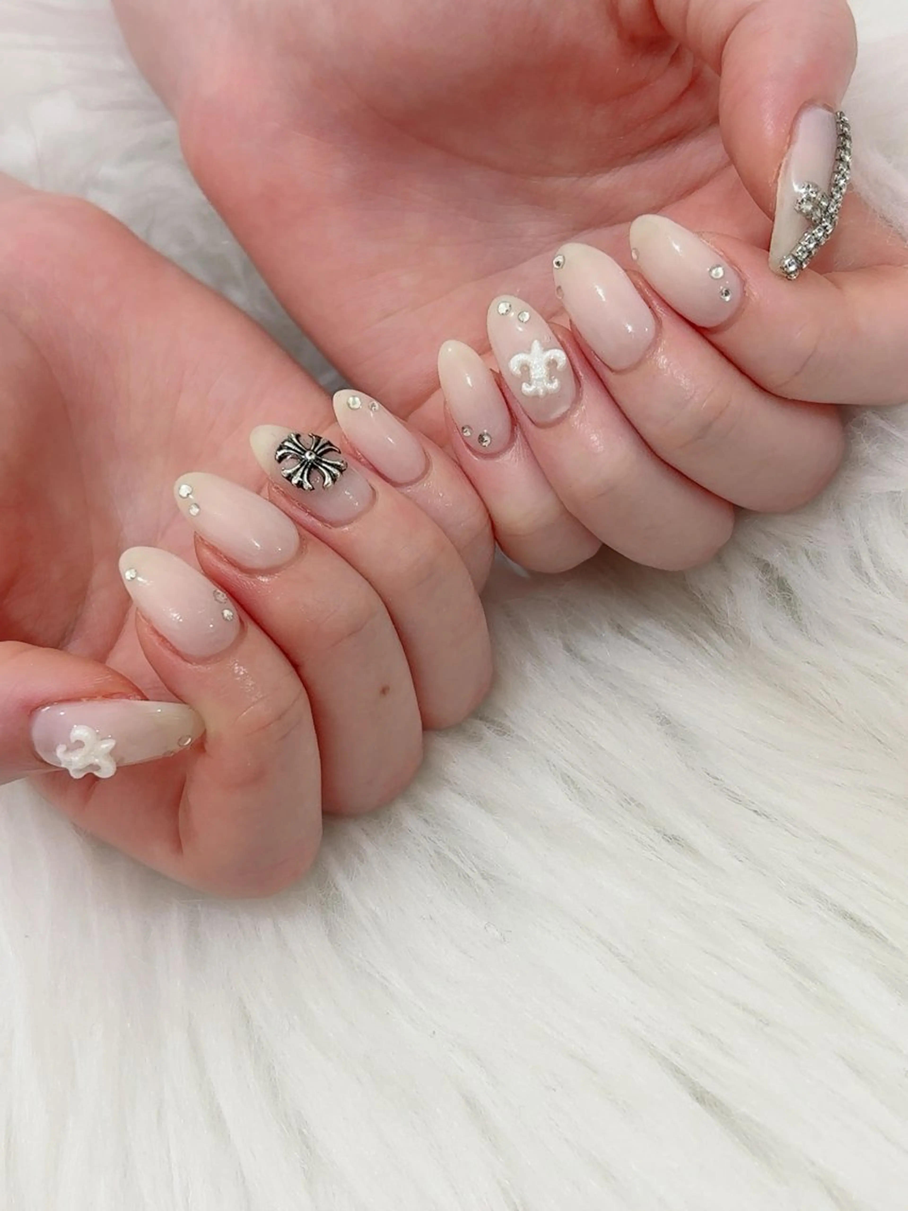 ネイル ハンドネイル SOL NAILのネイルデザイン