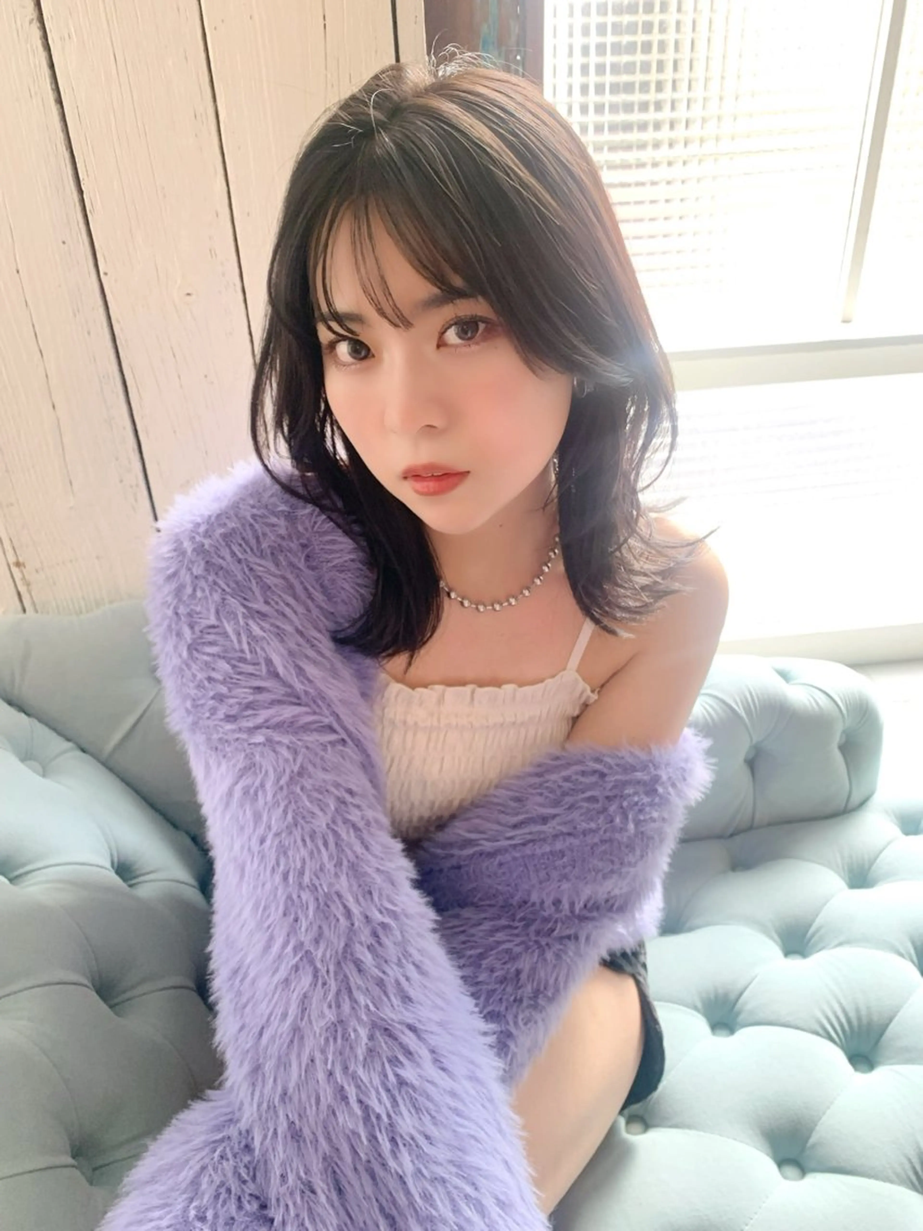 ミディアム カラー ミディアムレイヤー ショコラグレージュ 透明感カラー グレージュ くびれヘア カット ヘアカラー トリートメント 藤間 帆乃夏（とうまほのかのヘアスタイル