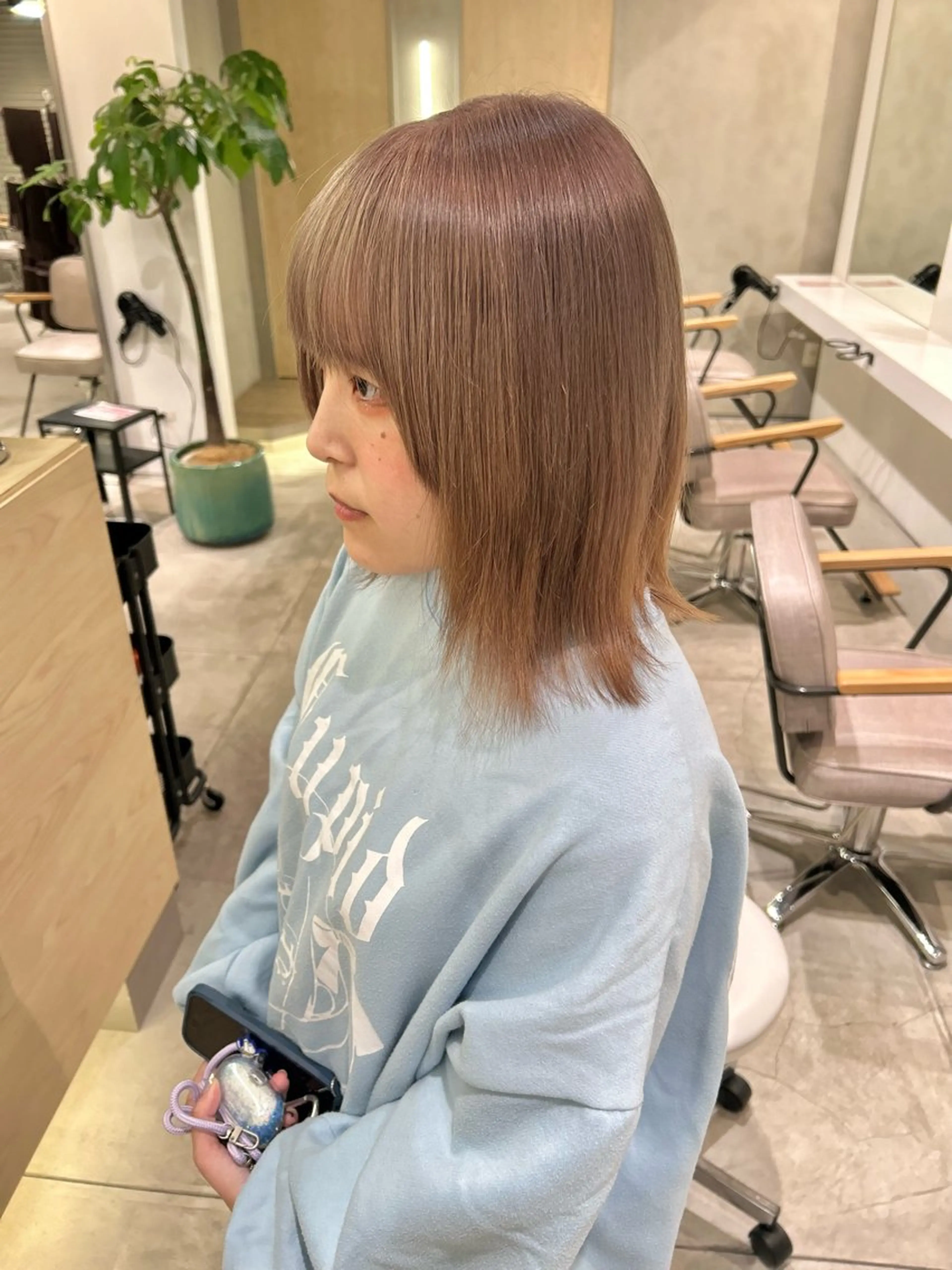 ミディアム ヘアカラー 結衣/ 無料カットモデル🎀のヘアスタイル