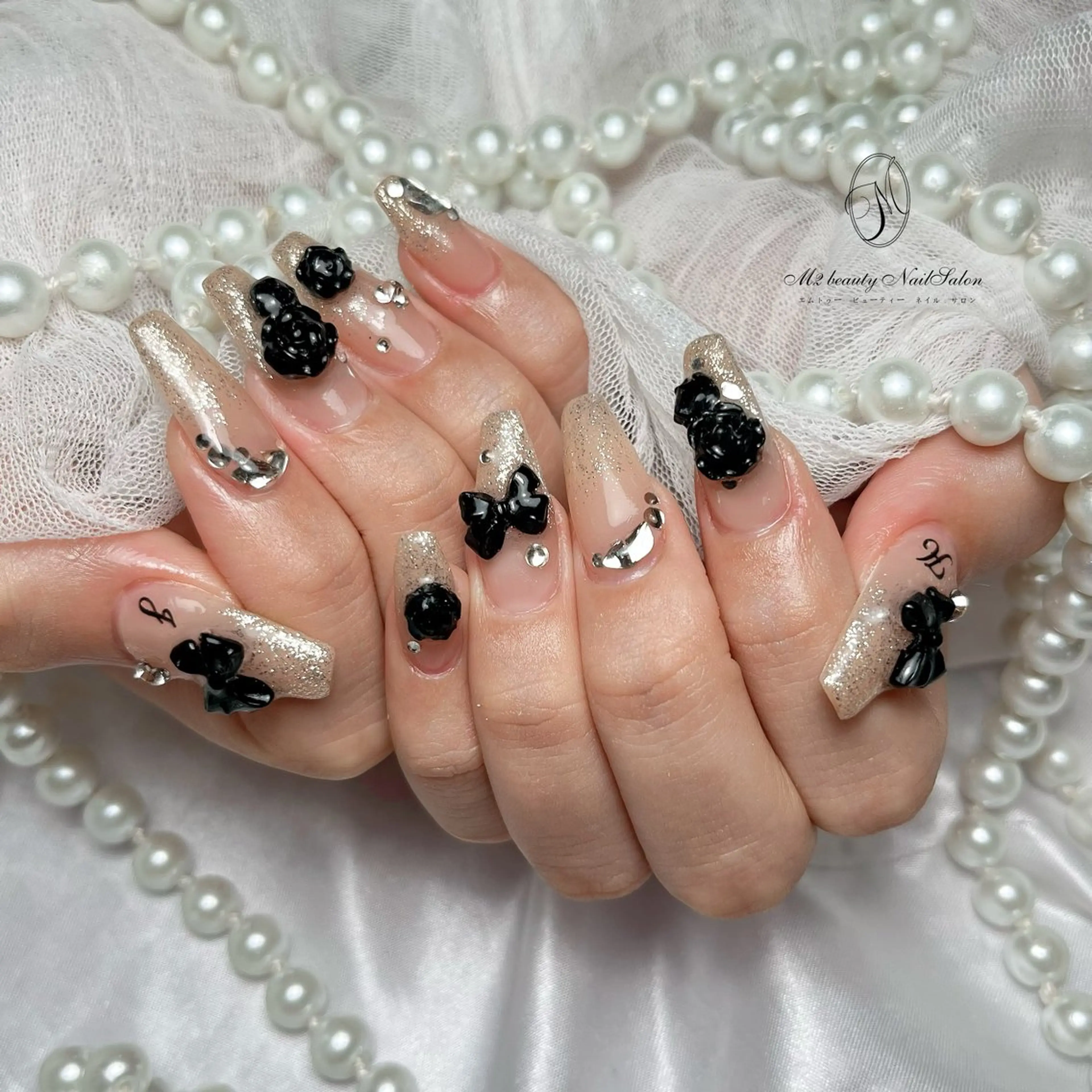 ネイル ハンドネイル M2 BEAUTY Marieのネイルデザイン