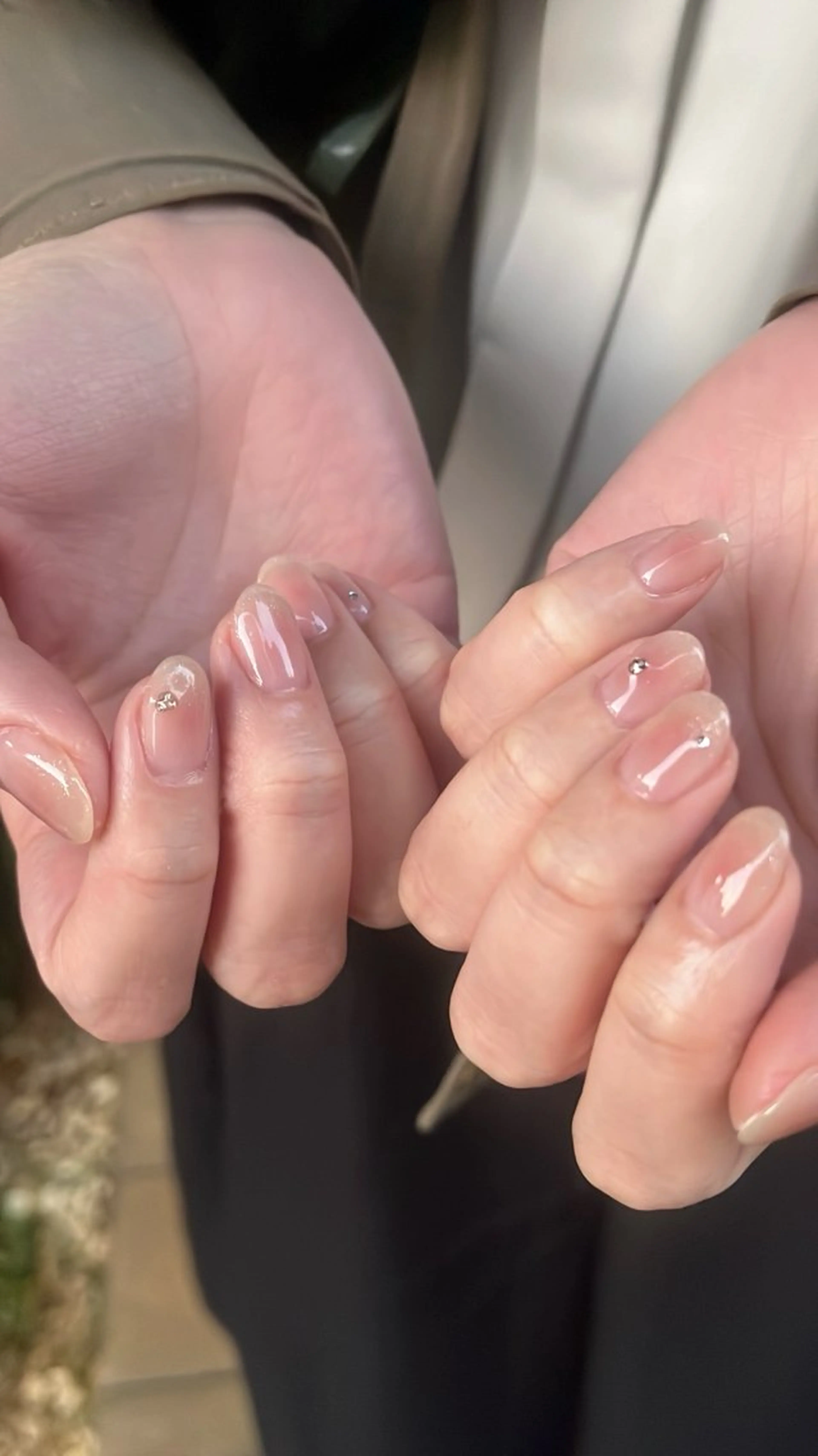 ネイル クリアネイル ジェルネイル 氷ネイル・うるうるネイル ニュアンスネイル シンプルネイル ハンドネイル SAKU nail 作島茜のネイルデザイン