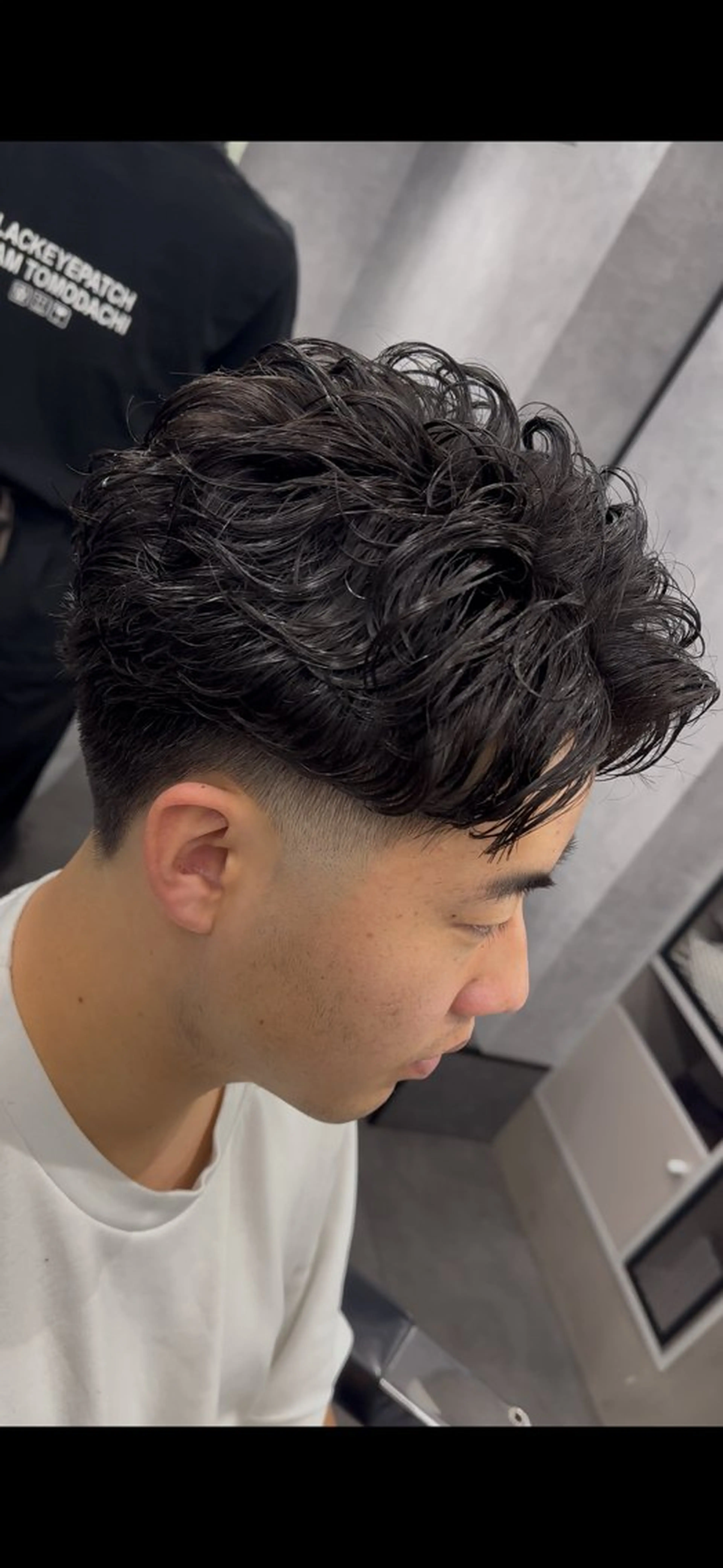 ミディアム パーマ メンズ カット パーマ 新宿No.1パーマ師 💈コウヨウ💈のヘアスタイル