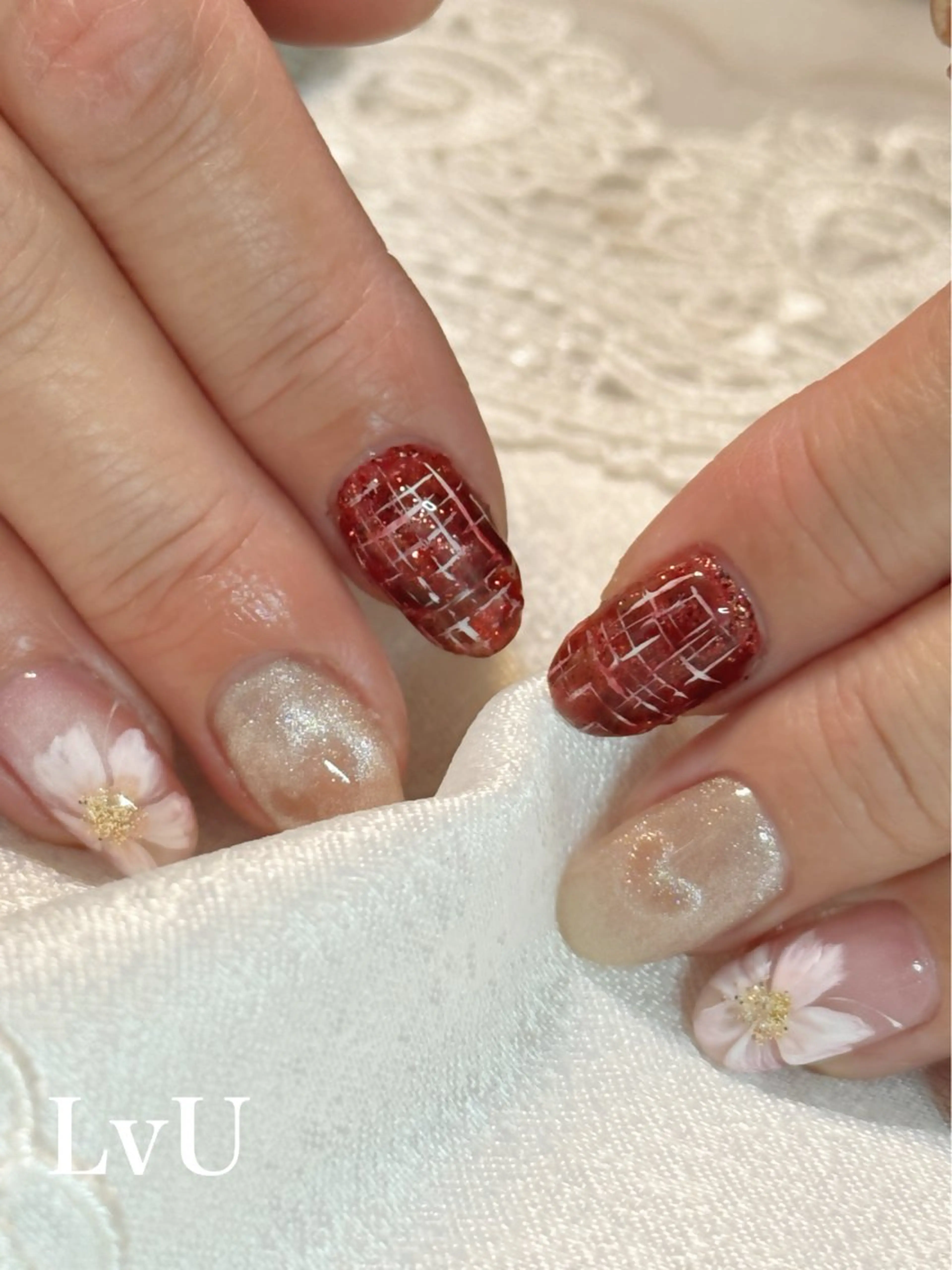 ネイル フラワーネイル ハート マグネットネイル ツイードネイル ハンドネイル ハンドケア LvU(ラブユー) Asayamaのネイルデザイン