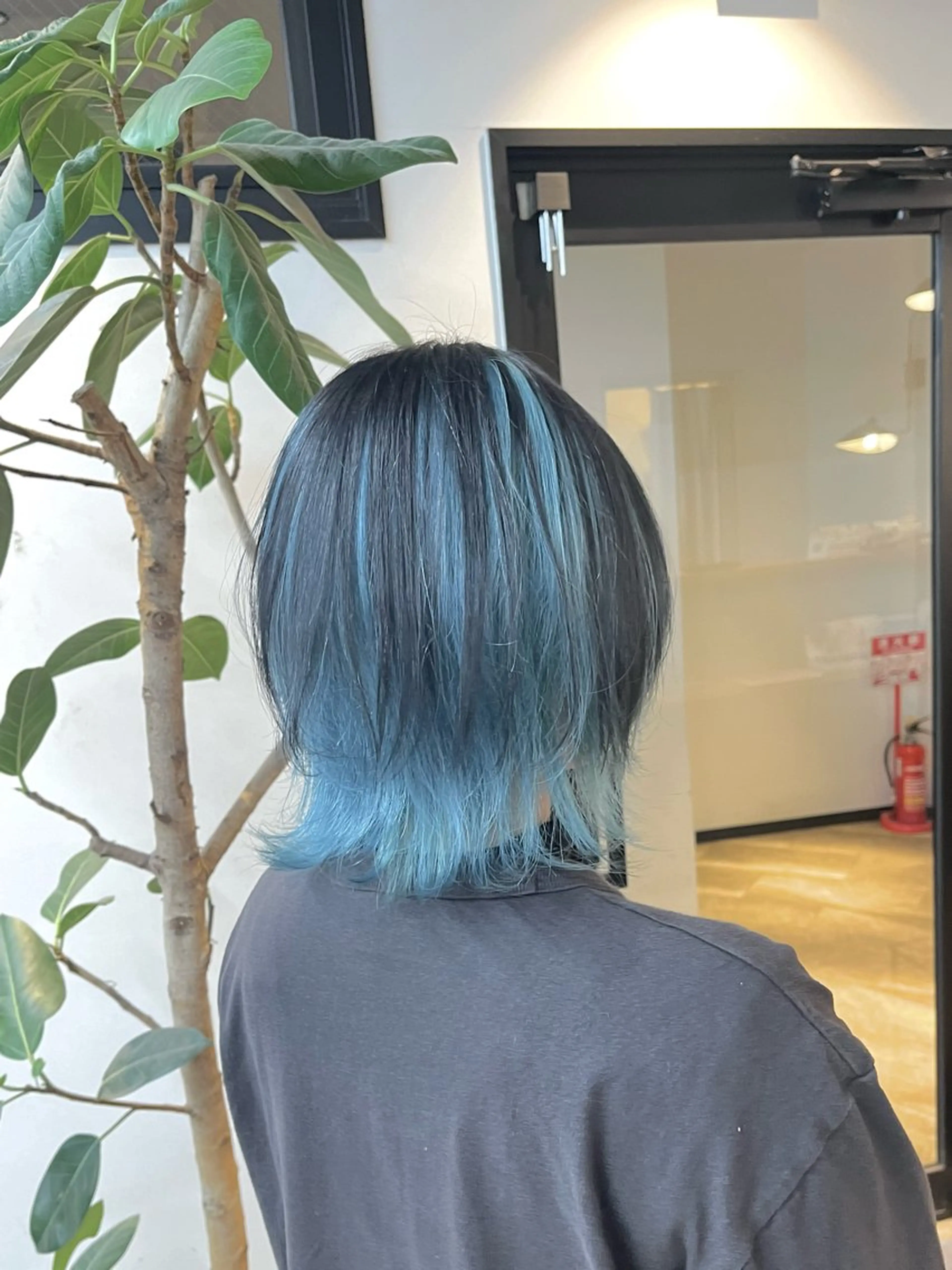 ショート カラー カット ヘアカラー ハイトーンカラ ー/小川のヘアスタイル