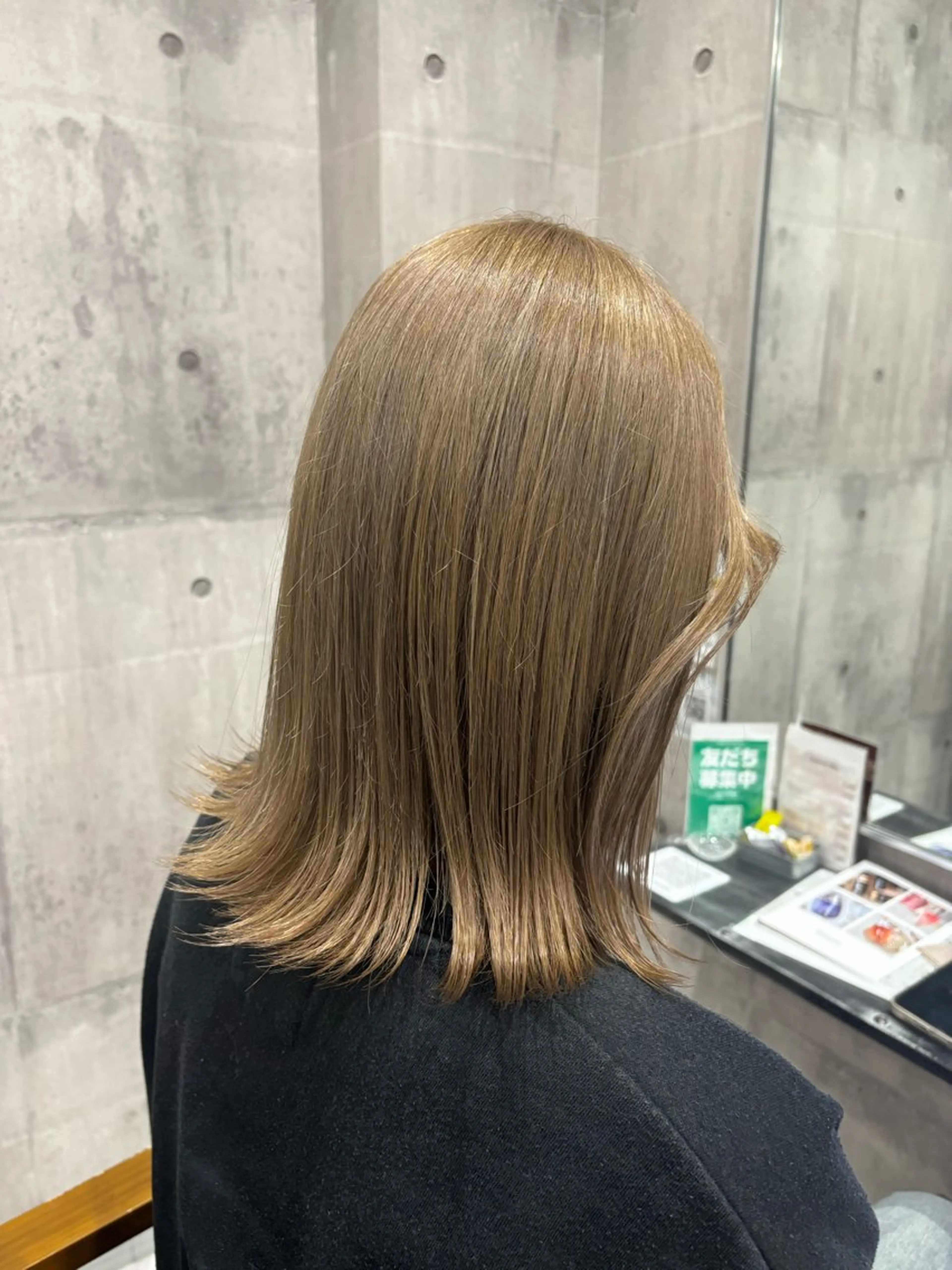 ミディアム ヘアカラー トリートメント ボブ/ブリーチなし艶 カラー🫧sHOMaのヘアスタイル