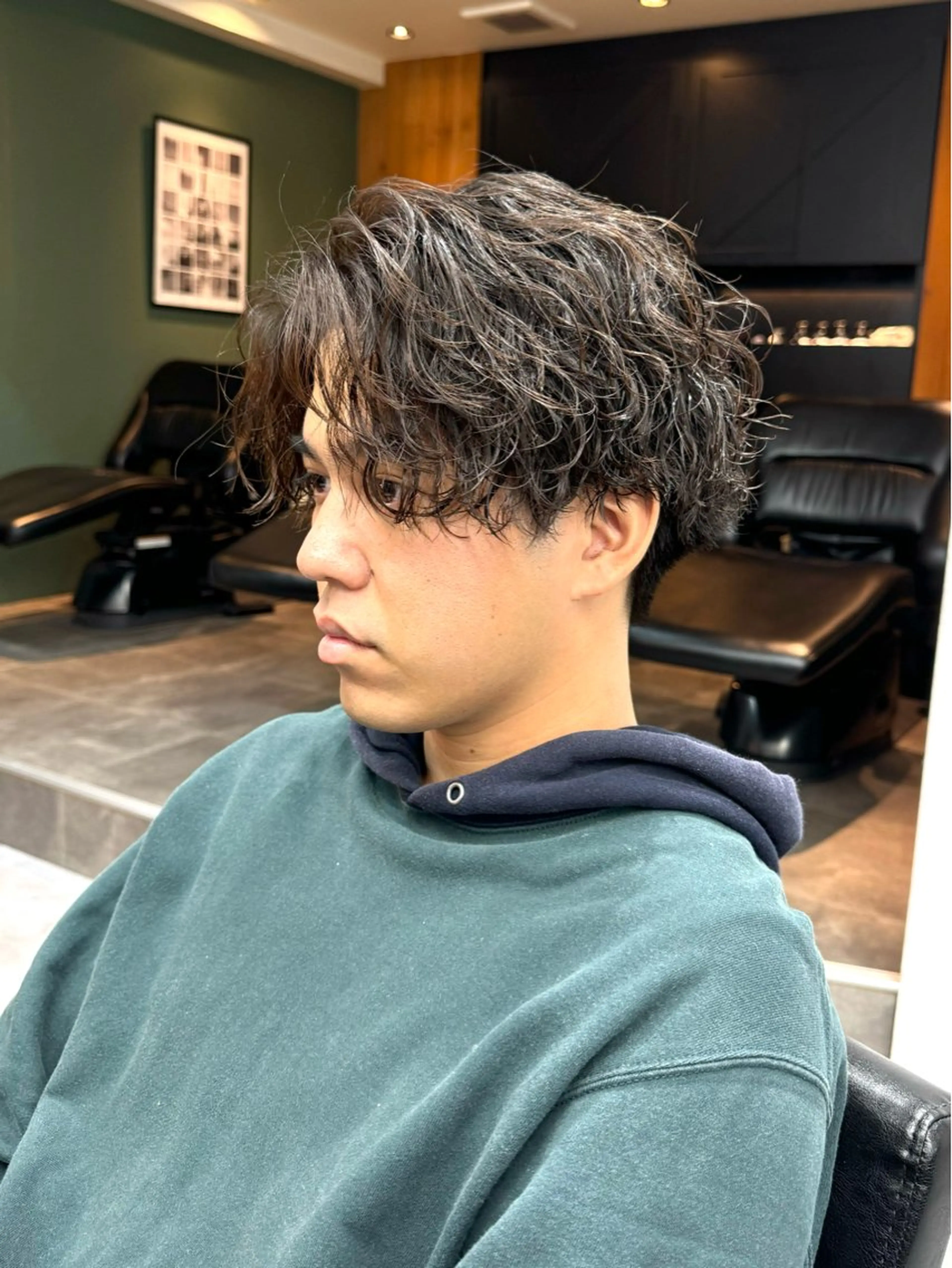 パーマ メンズ センターパート 波巻きパーマ カット パーマ トリートメント シャドウパーマ/ 波巻パーマYu-Kiのヘアスタイル