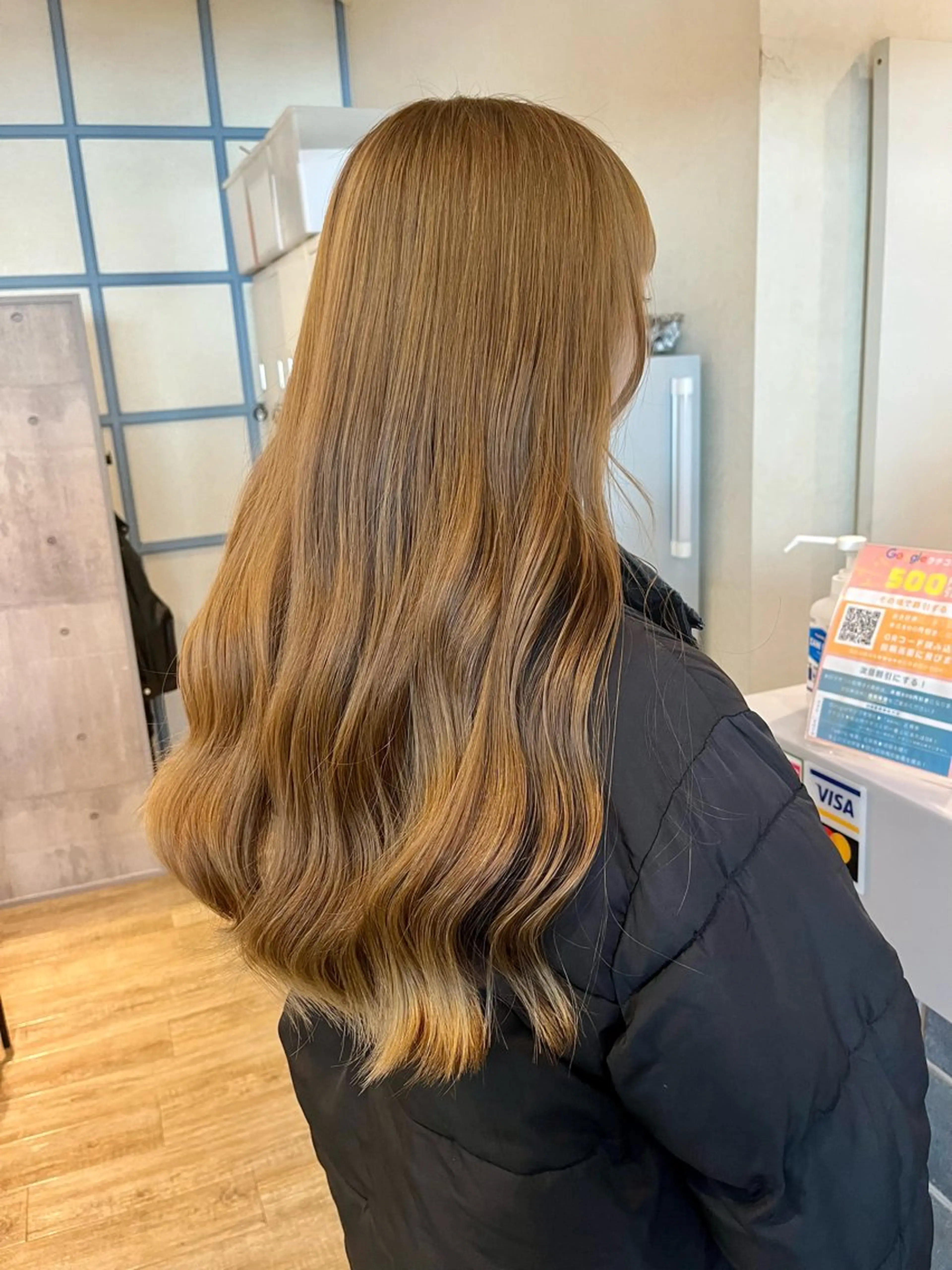 ロング カラー ベージュカラー ヘーゼル ヘアカラー トリートメント なつな/ 透明感カラーのヘアスタイル