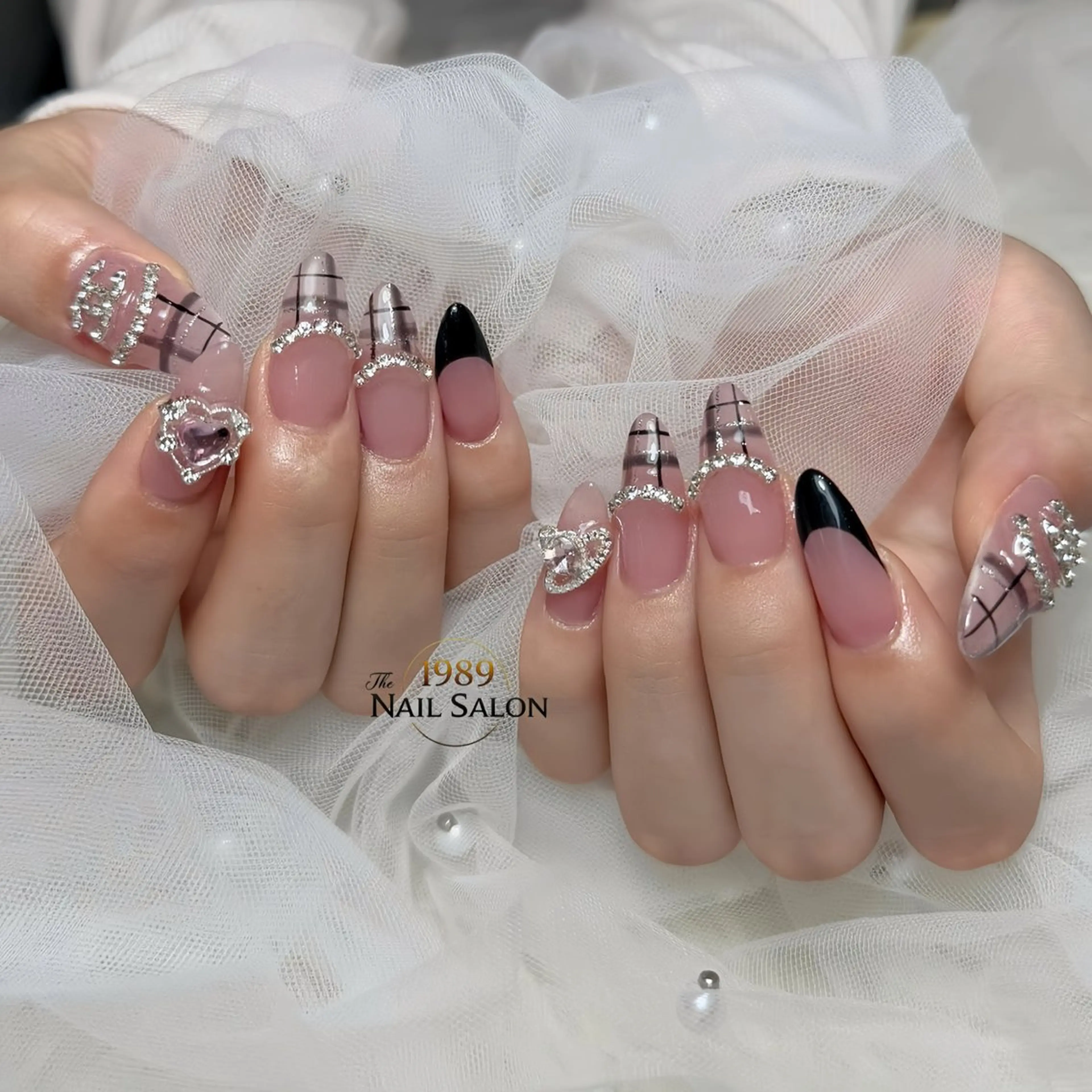 ネイル ハンドネイル The 1989 Nail Salonのネイルデザイン