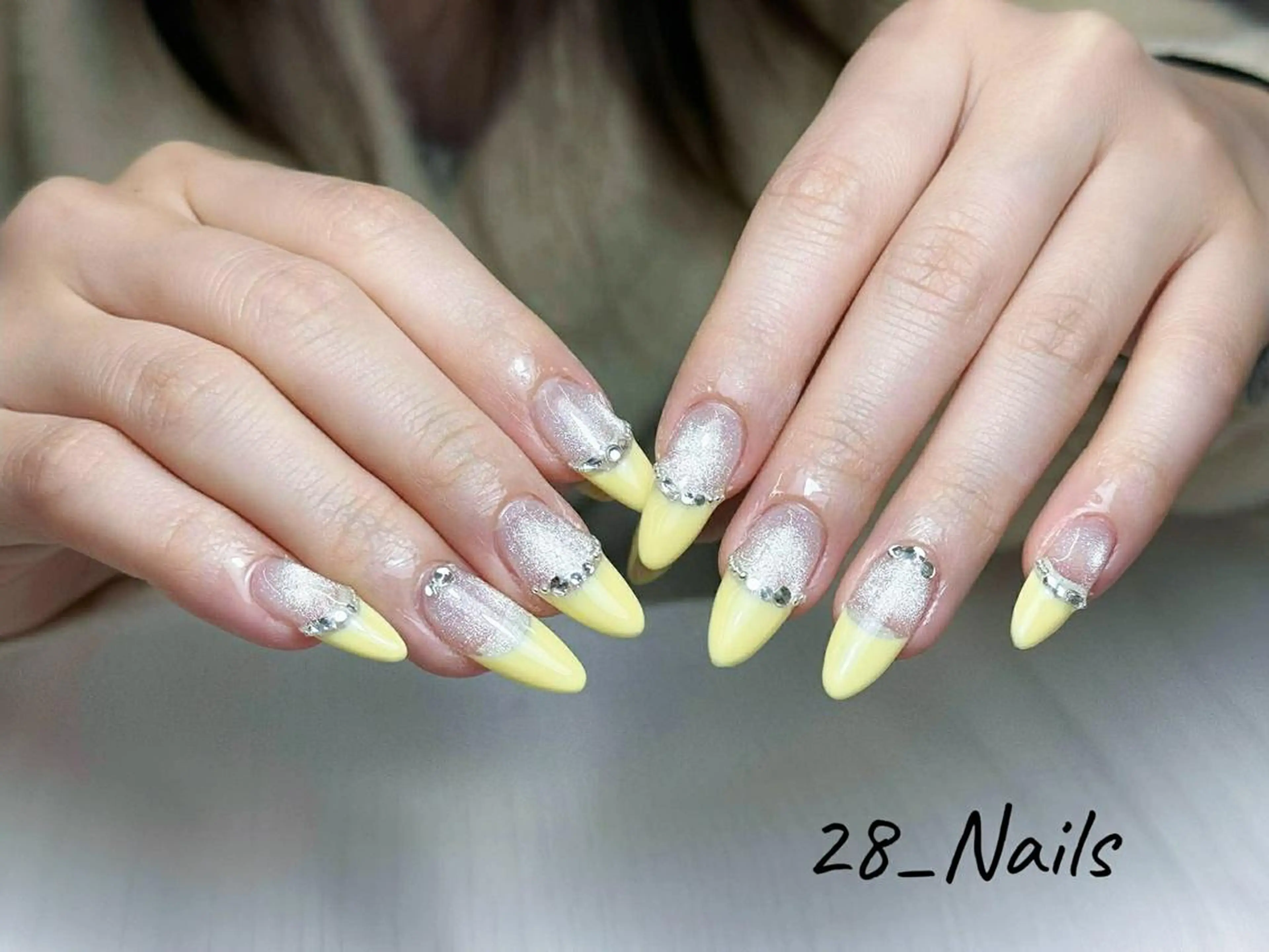 ロング ハンドネイル 28nails .thaoのネイルデザイン