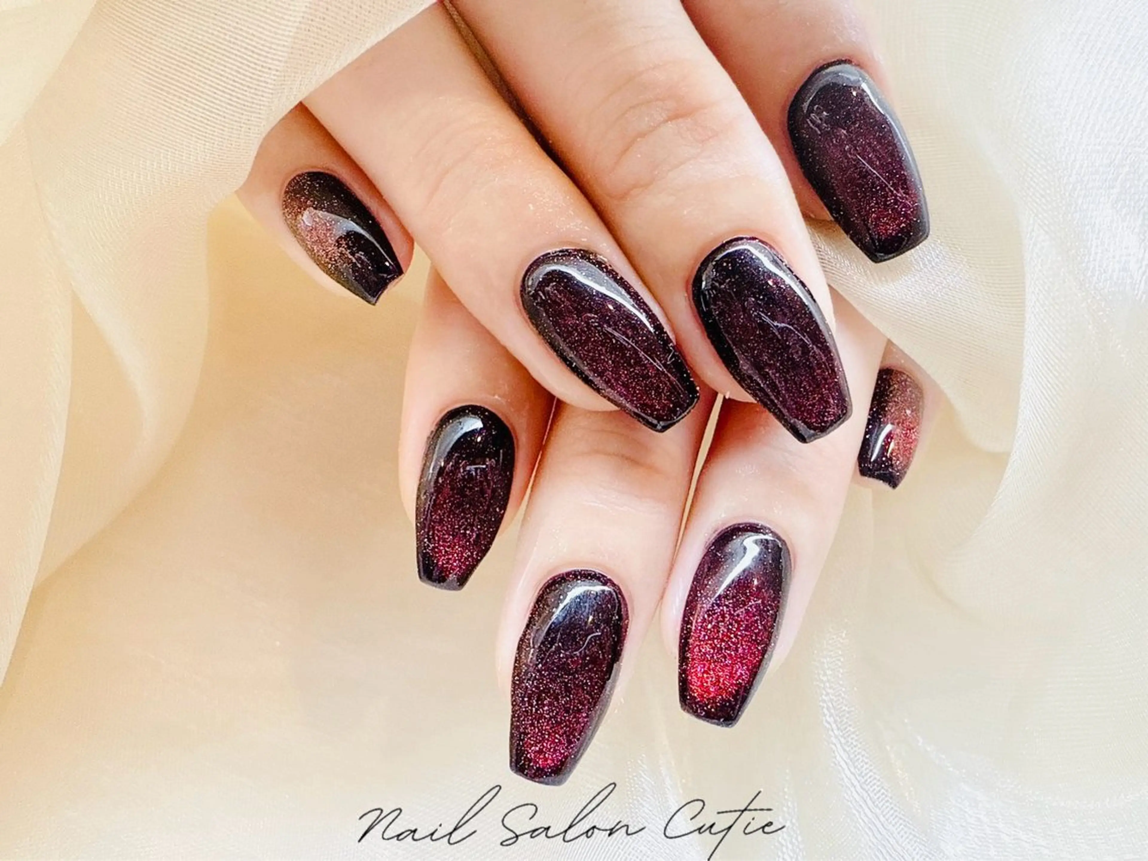 ネイル ジェルネイル 韓国ネイル 持ち込み オフィスネイル パラジェル 池袋ワンホンネイル SALE実施中のネイルデザイン