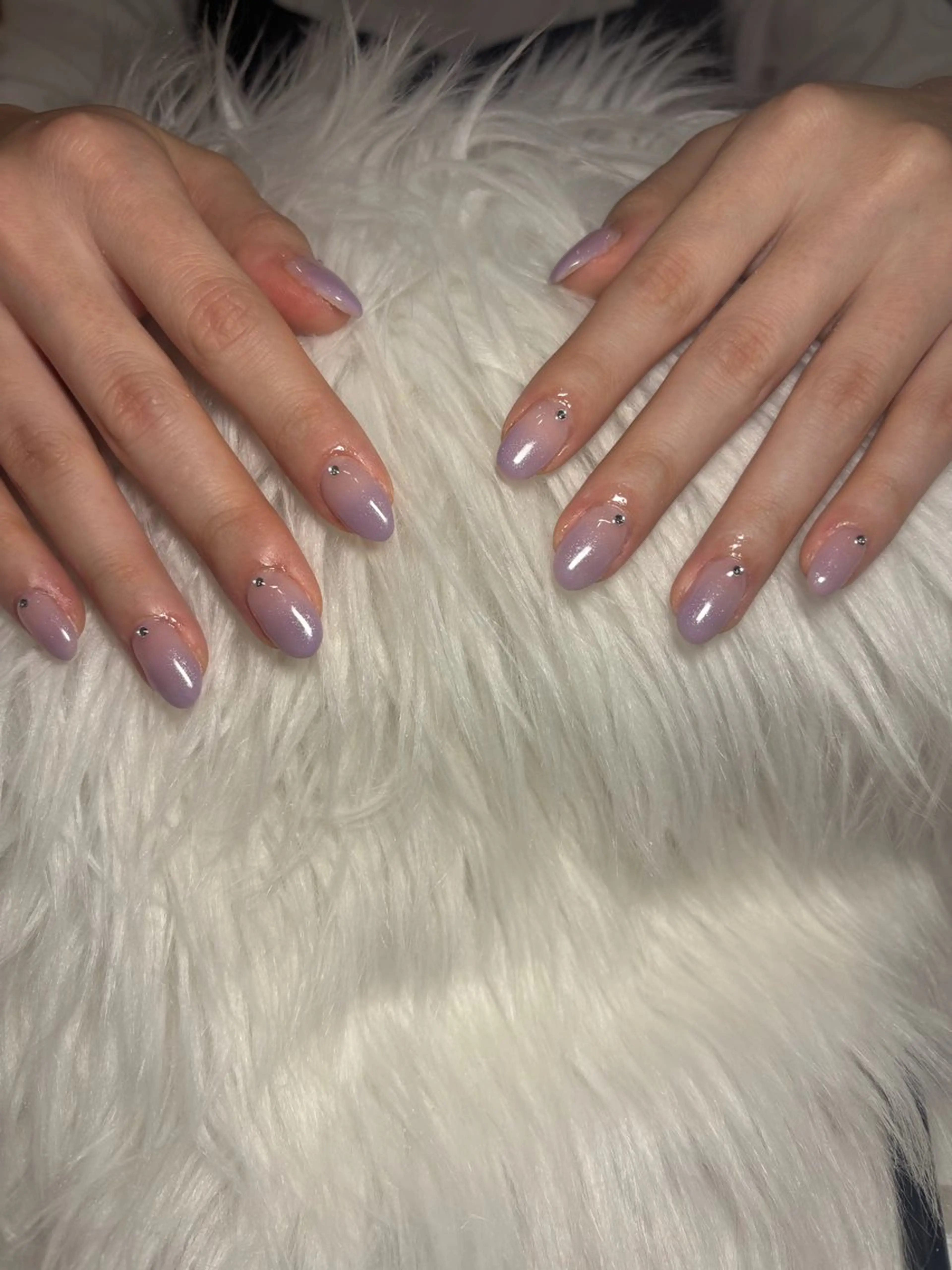 ミディアム ハンドネイル lilivelle KIRARIのネイルデザイン