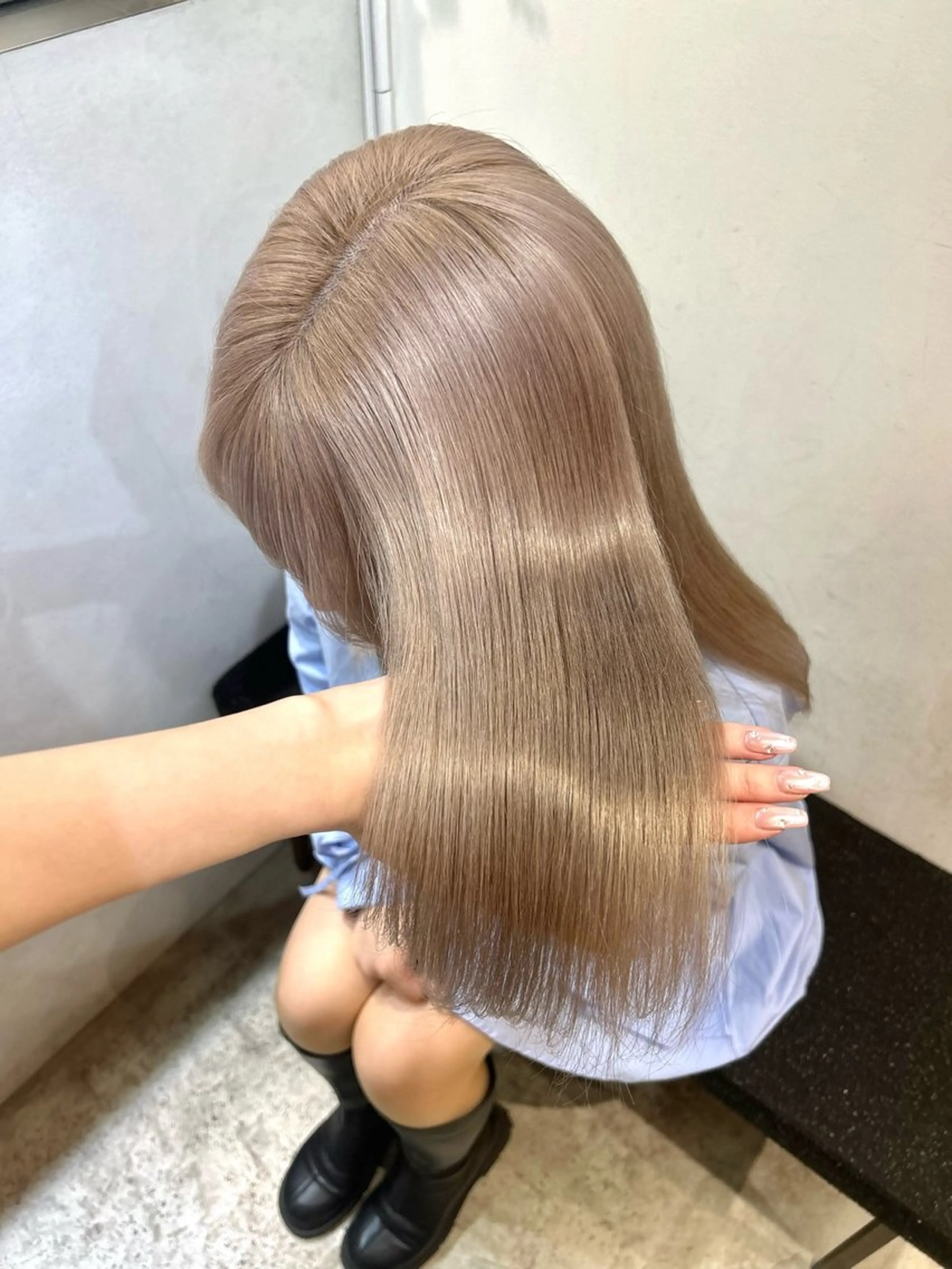 セミロング カラー ヘアカラー トリートメント 韓国/ハイトーン/ ボブ🎀MIKU🎀のヘアスタイル