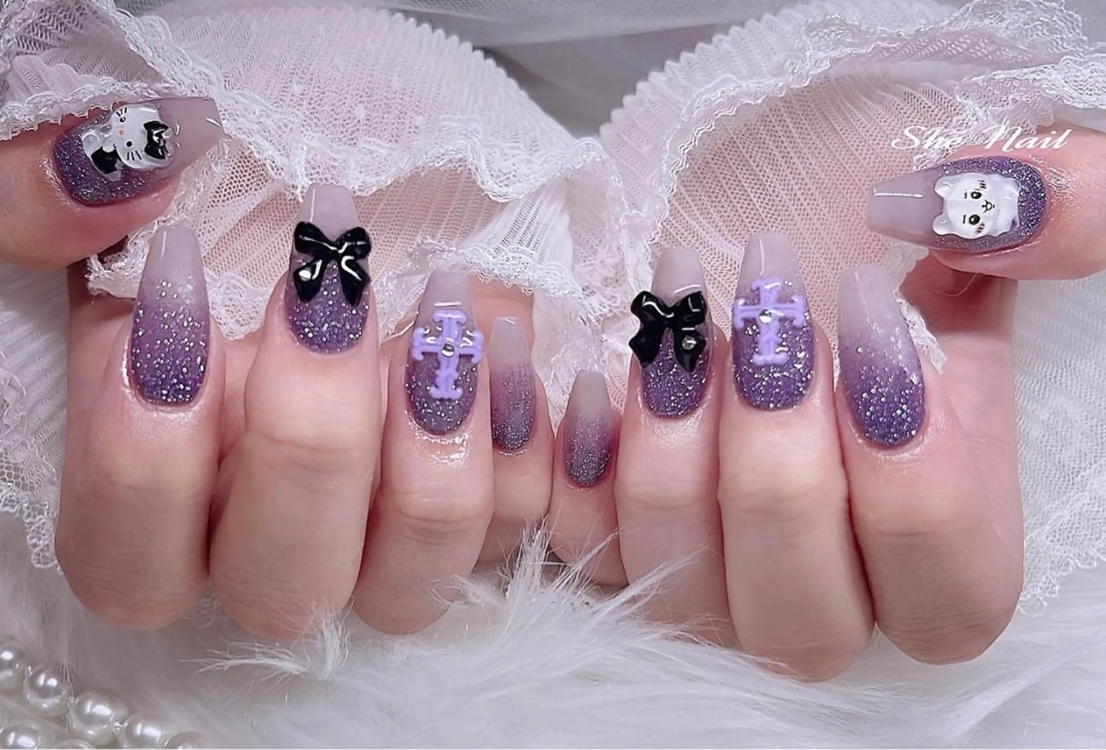 ネイル チークネイル 長さ出し フレンチネイル ガラスフレンチ グラデーション ISA_ BELLAのネイルデザイン