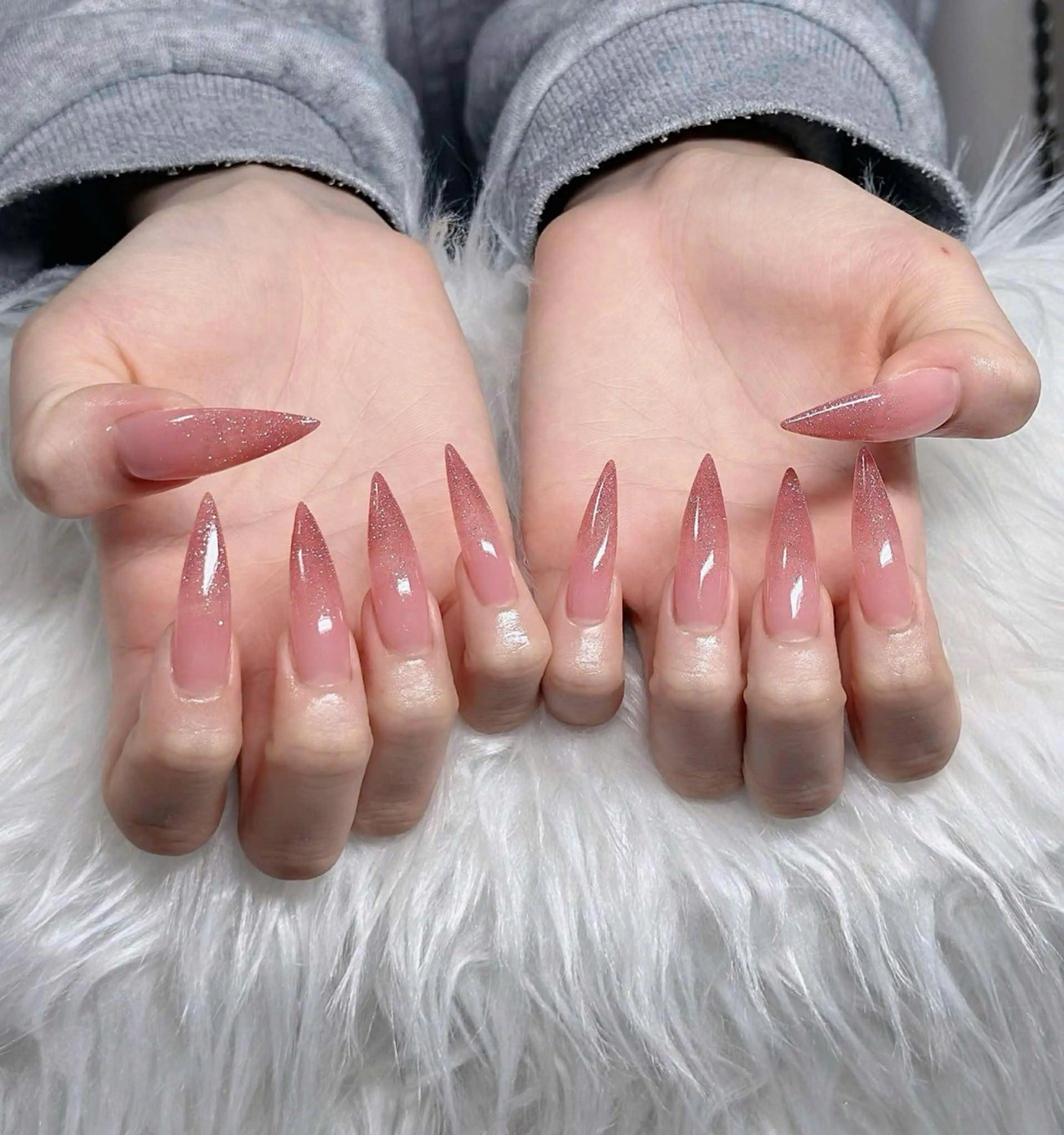 ネイル フレンチネイル ジェルネイル ガラスフレンチ ハロウィン ハート ハンドネイル H.baby Nail Salonのネイルデザイン