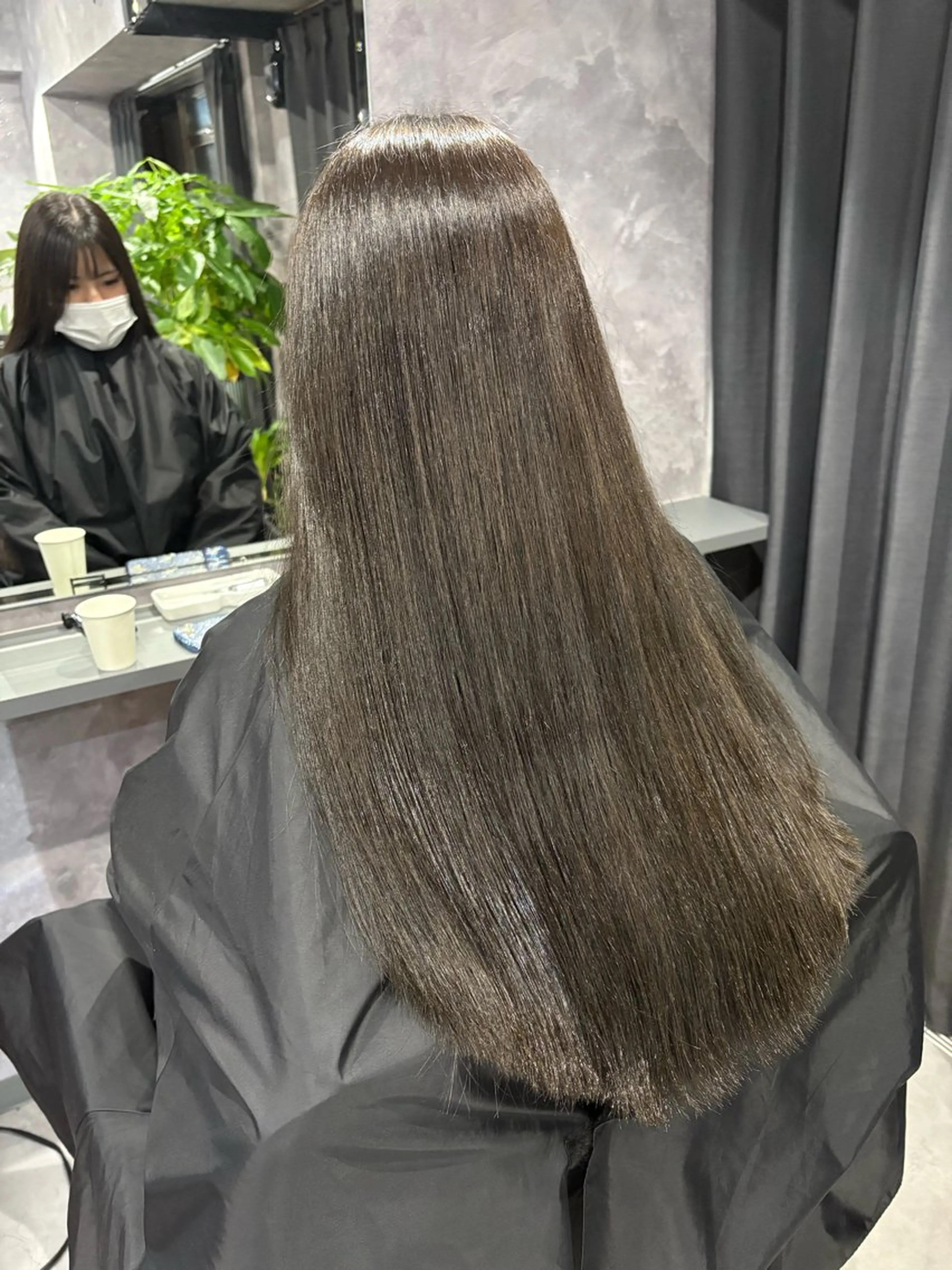 ロング カラー カット ヘアカラー トリートメント nameless miichiのヘアスタイル