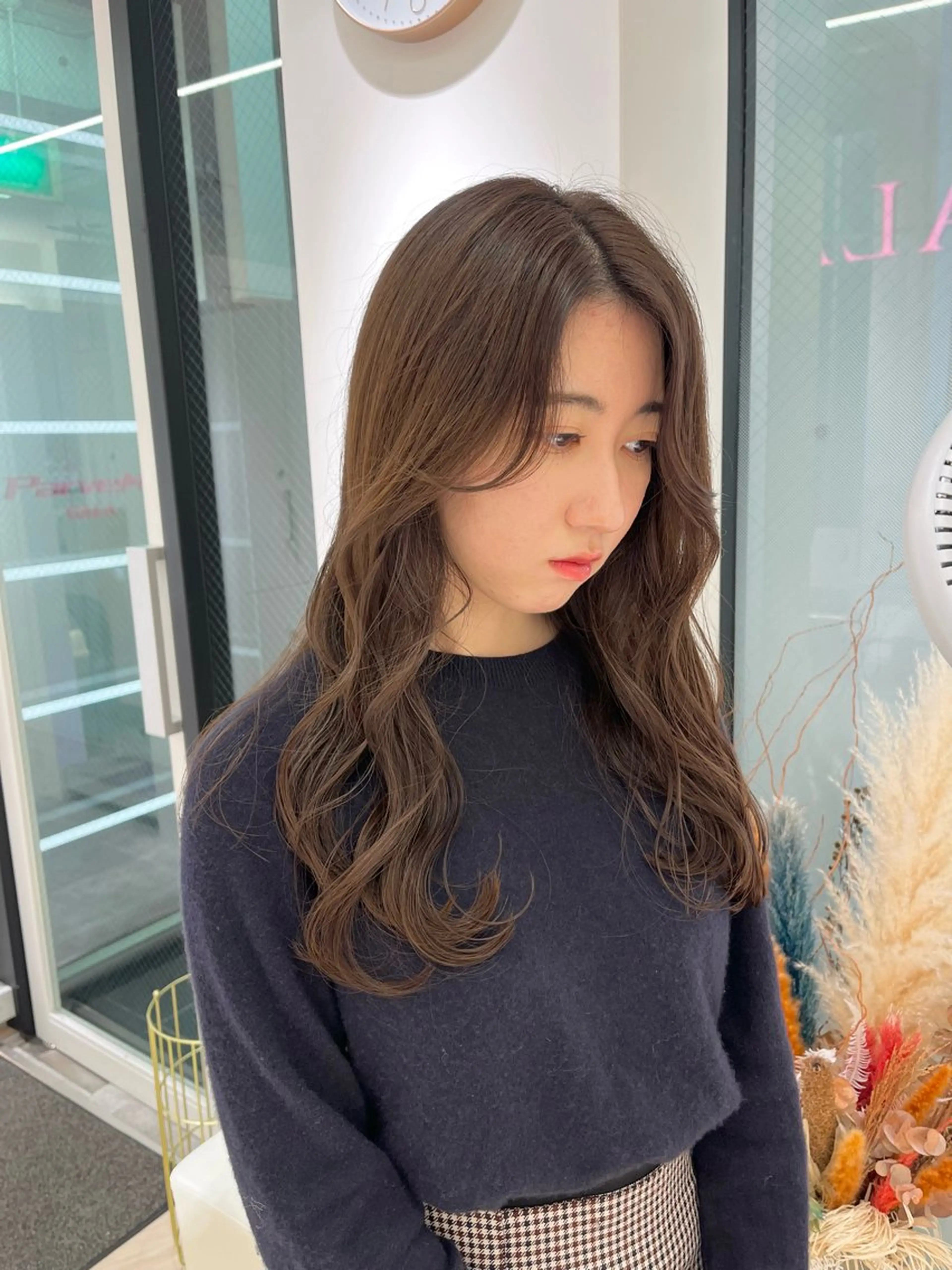 ロング カラー カット ヘアカラー トリートメント GOODDAY ヘアサロンのヘアスタイル