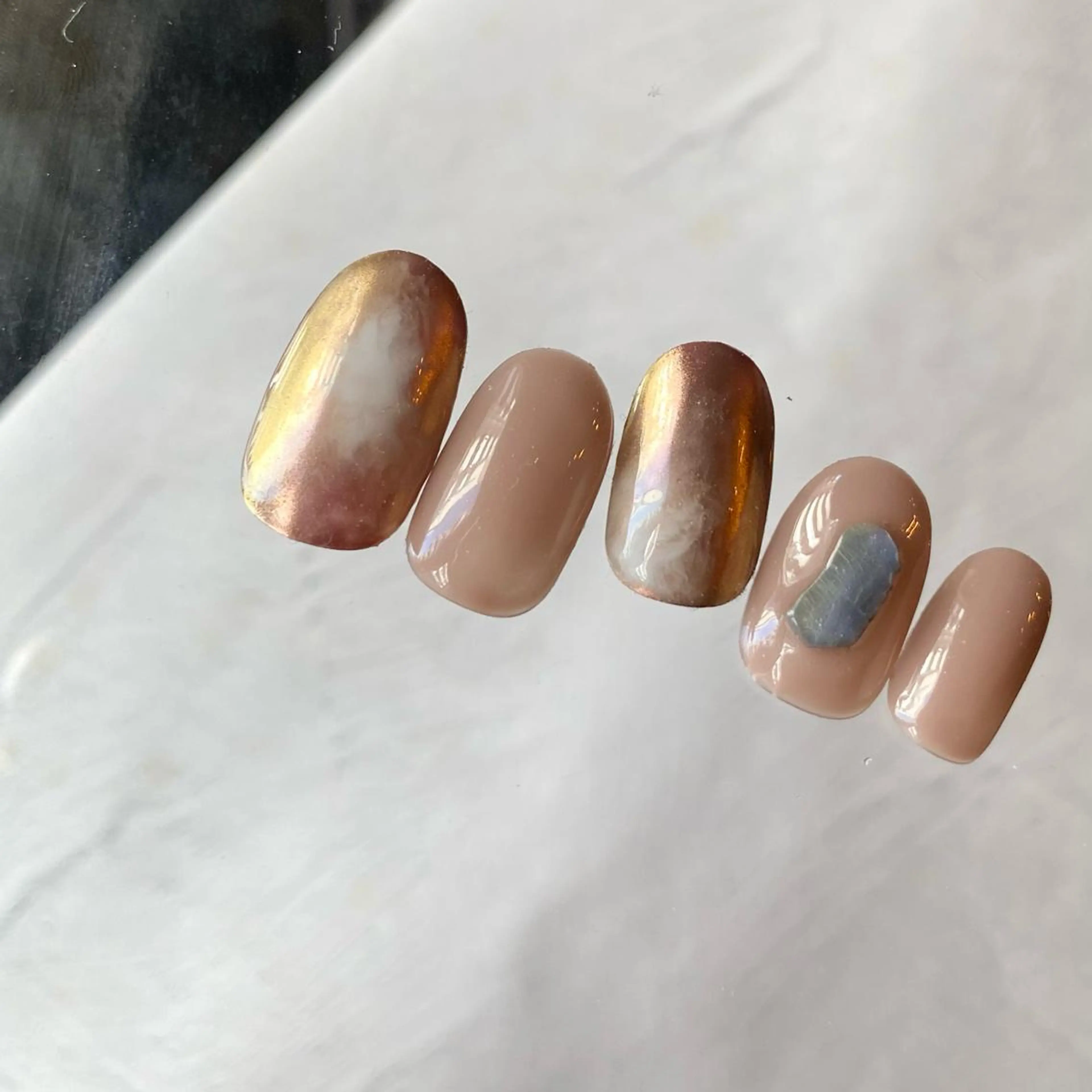 ネイル アートネイル フットネイル ニュアンスネイル 冬ネイル 山田 貴子のネイルデザイン