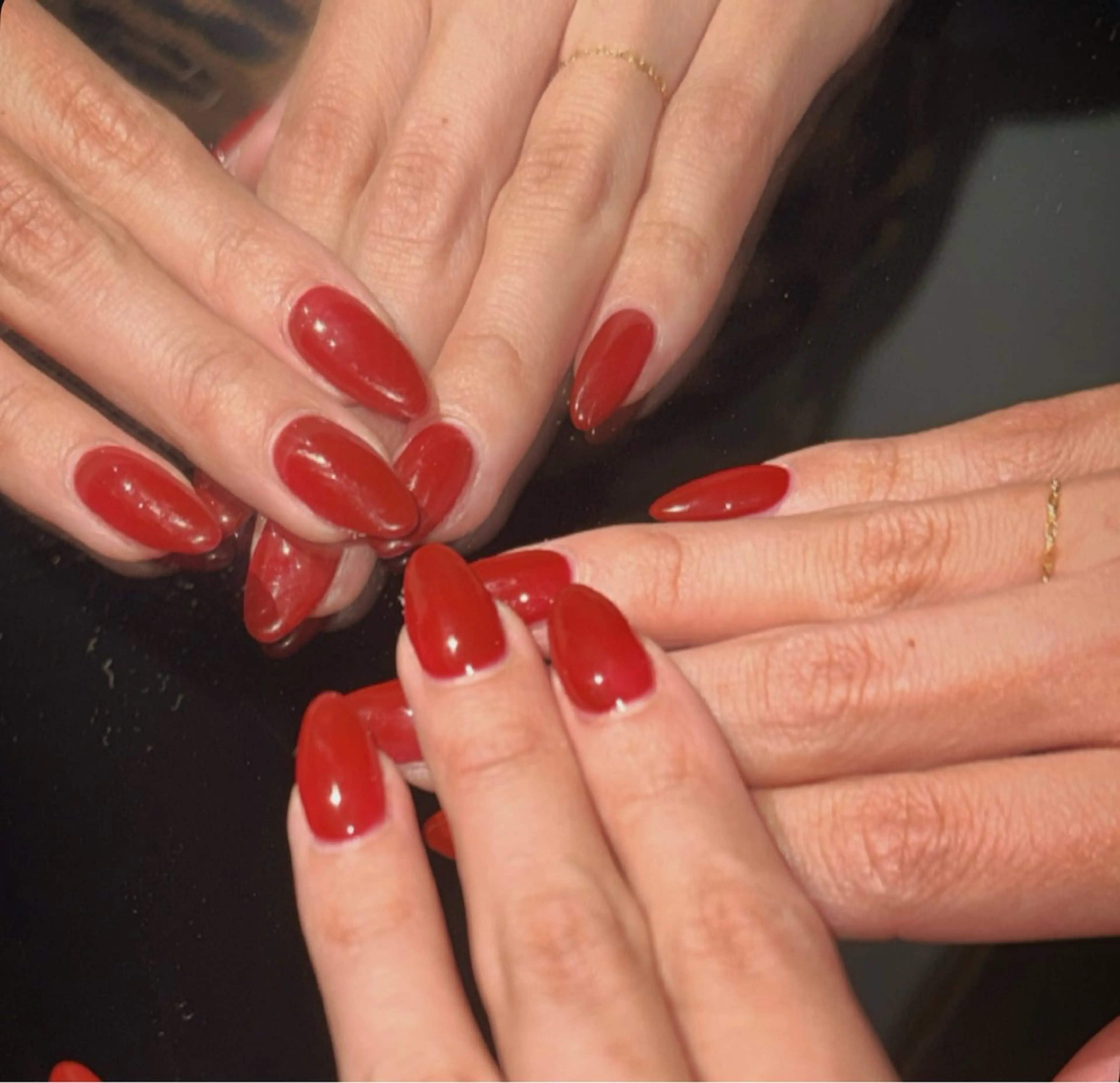 ネイル ハンドネイル 濱岡 咲のネイルデザイン