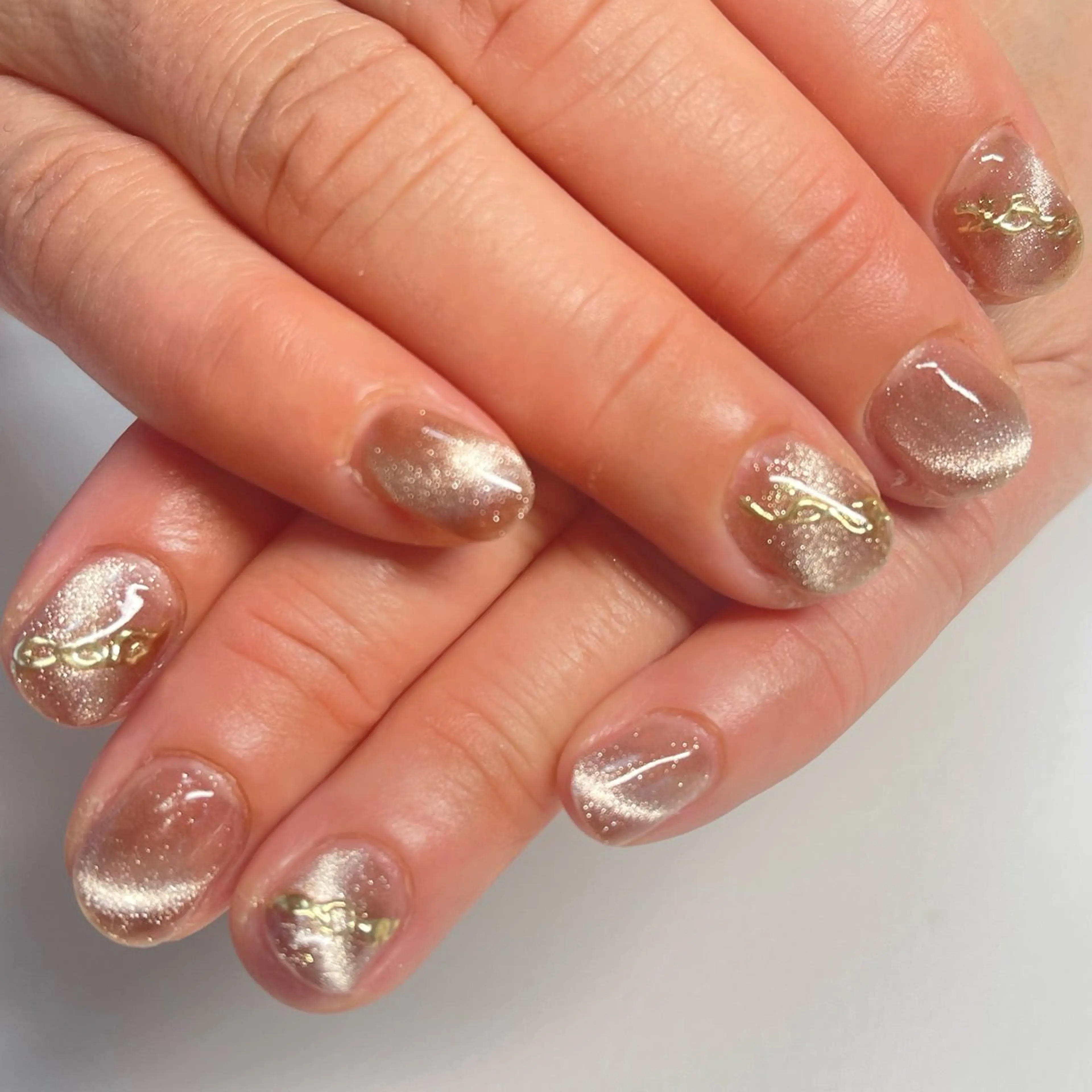 ネイル アートネイル キラキラネイル マグネットネイル ミラーネイル Flora nailのネイルデザイン