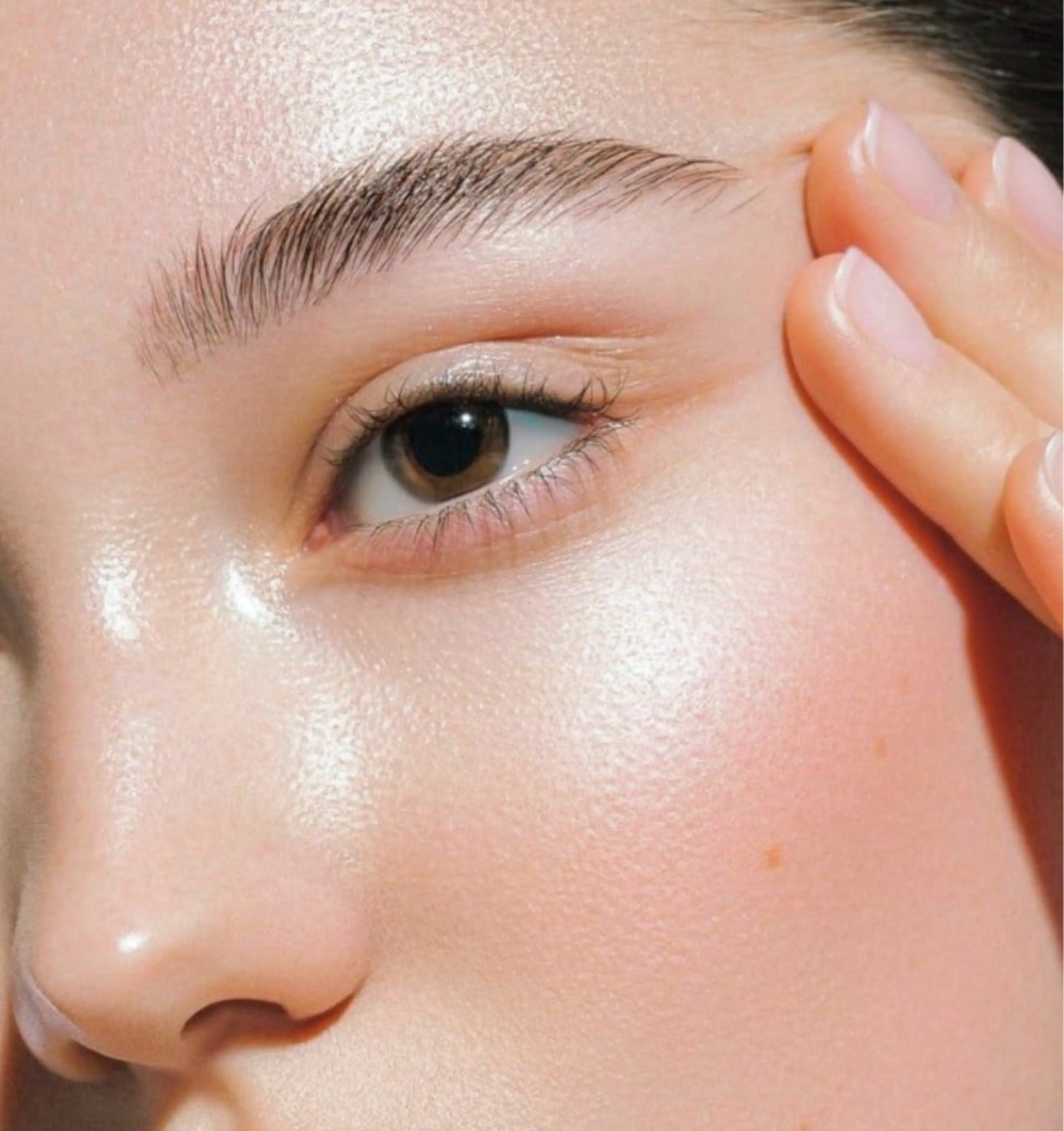 【ミニモ学割】眉パーマ¥3,300❣️ 眉パーマのみ！Wax無し　眉の毛流れをデザイン.｡.:*☆の写真