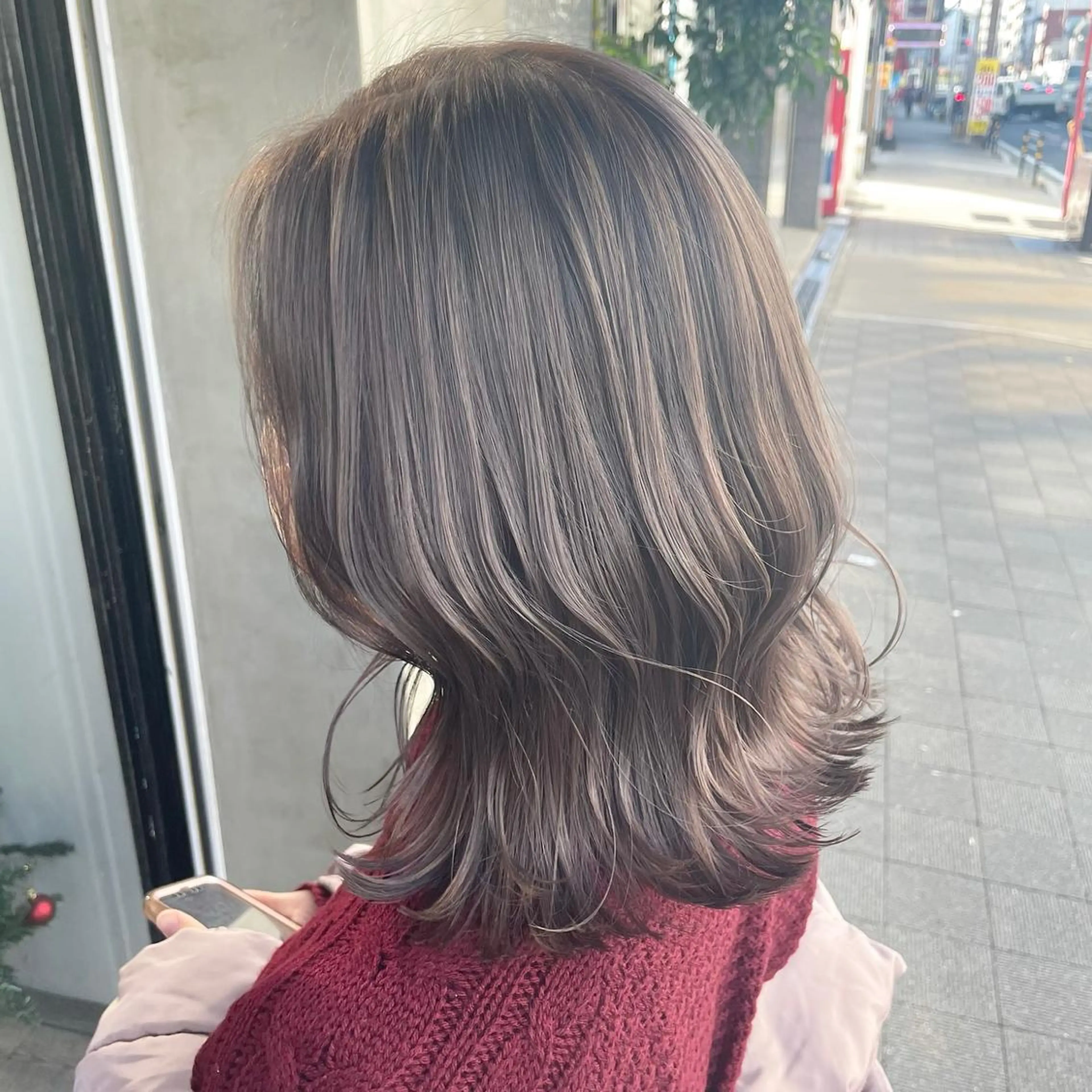 ミディアム ROMEO 京橋のヘアスタイル