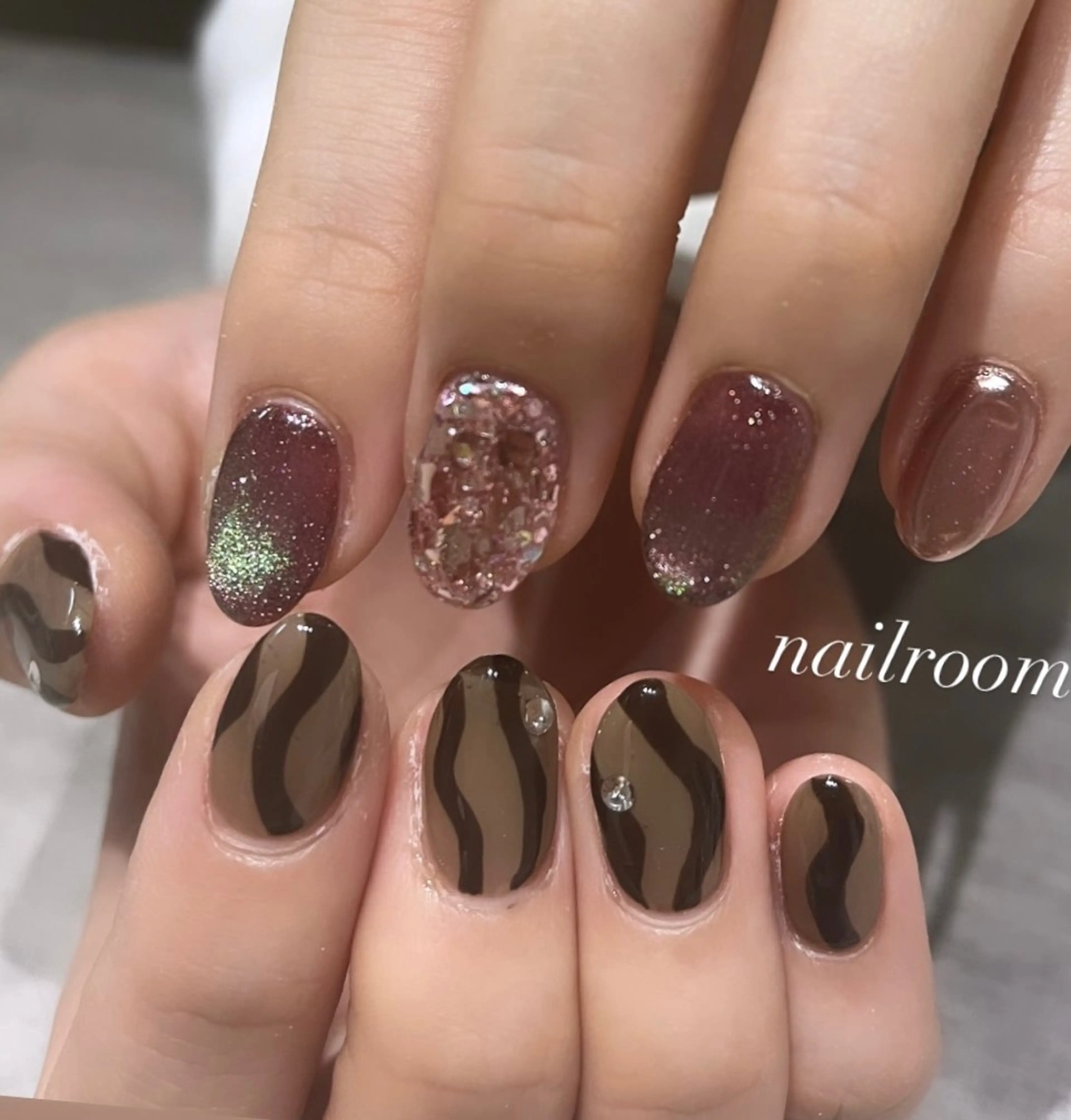 ネイル nail room9 ☺︎のネイルデザイン