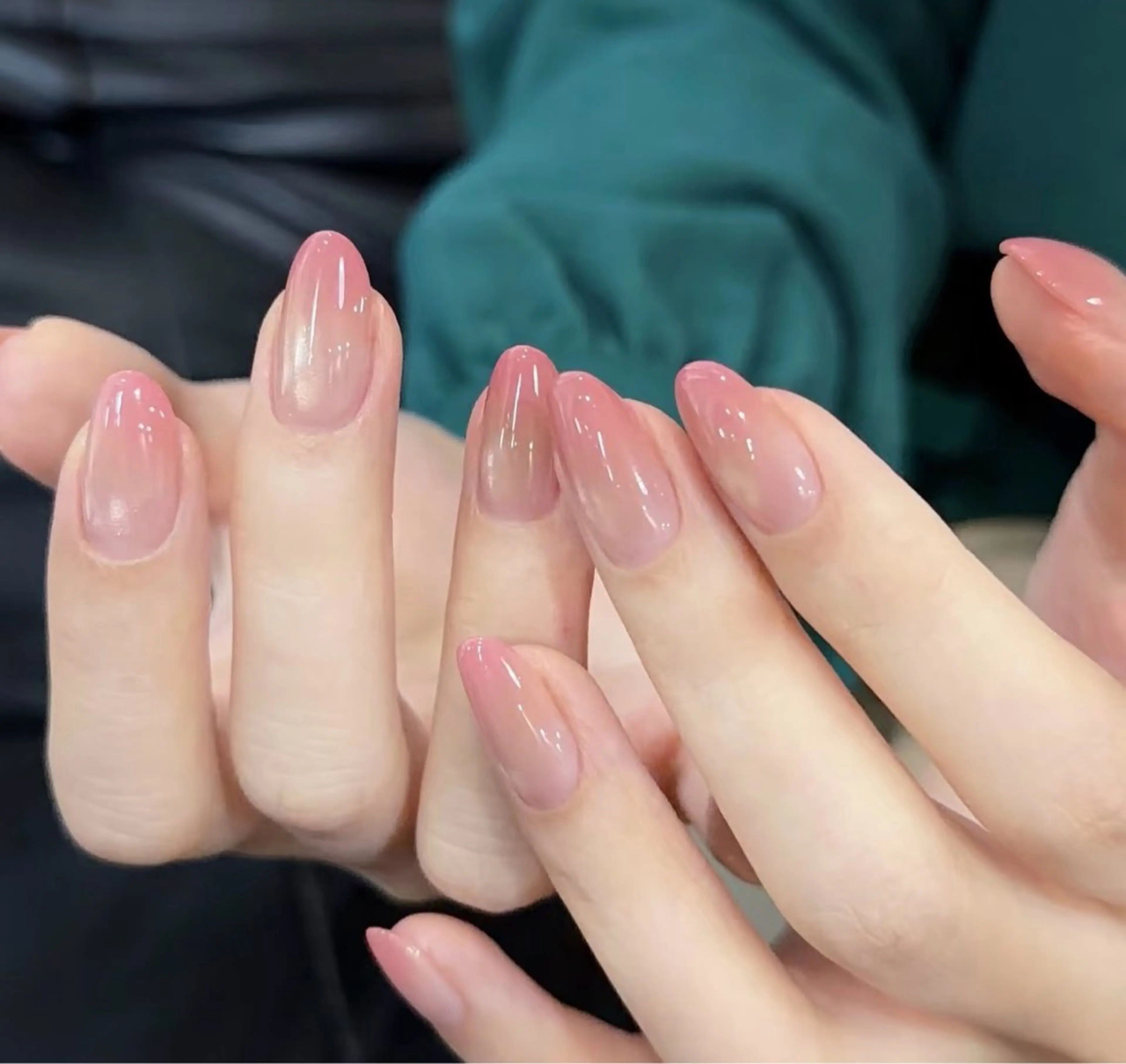 ネイル ジェルネイル ソフトジェル ハンドネイル マエダ アミ Best Nailのネイルデザイン