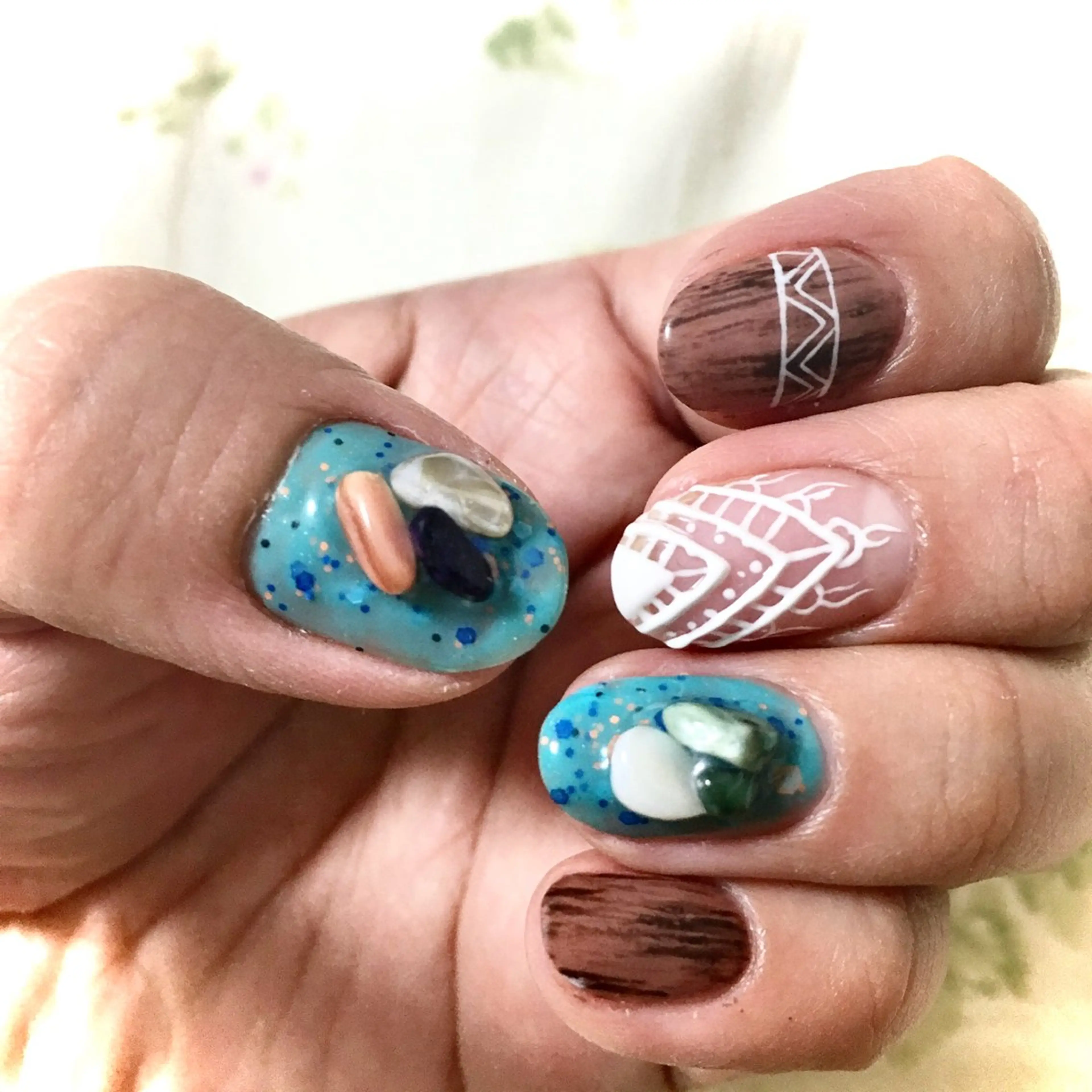 ネイル Lily 船橋 髙田 寛子のマツエク・マツパデザイン