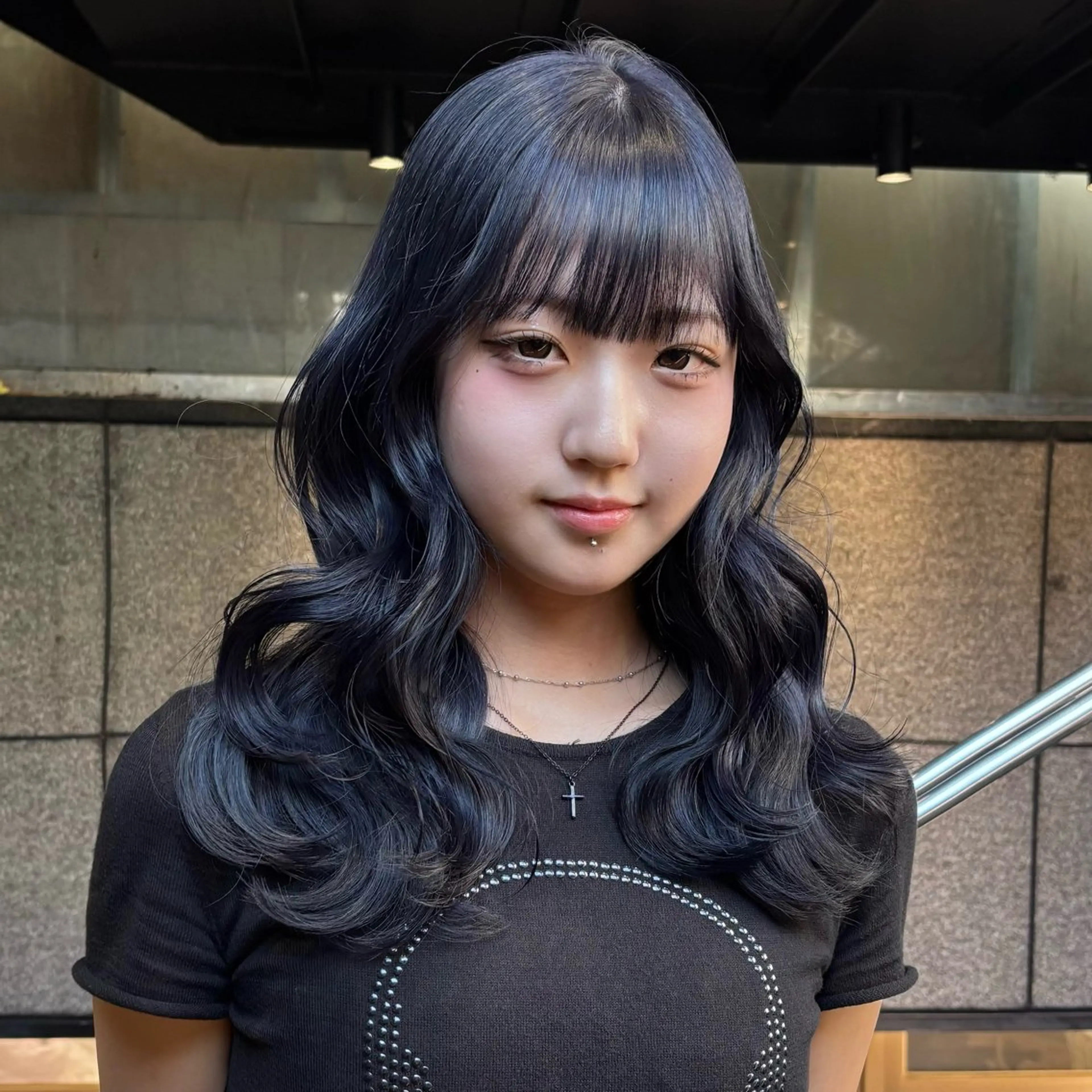 セミロング カラー ヘアカラー ヘアセット ハイトーンカラー🫧 🥣KYOKAのヘアスタイル