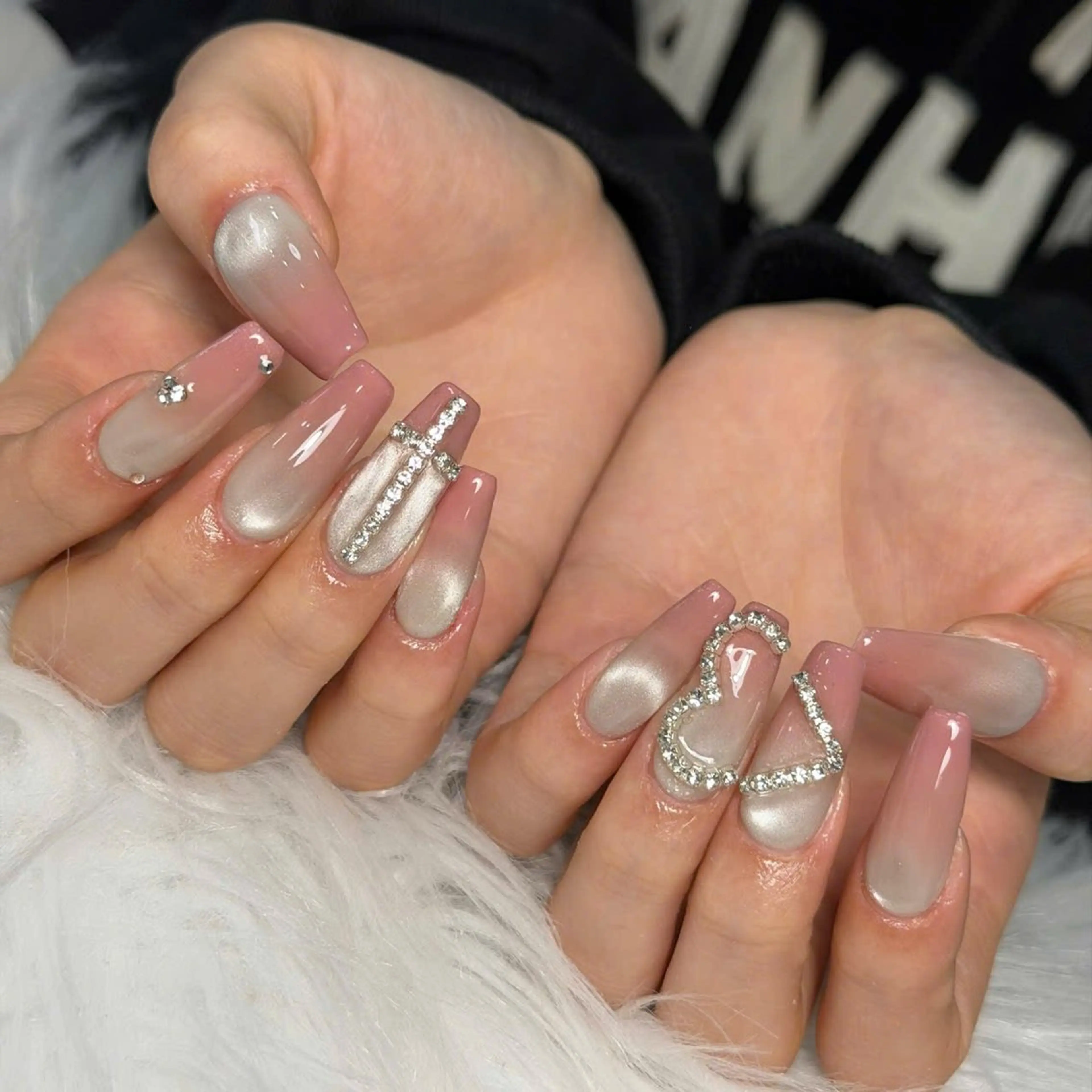 ネイル 持ち込み オフィスネイル シンプルネイル ハンドネイル Anmi Nailのネイルデザイン