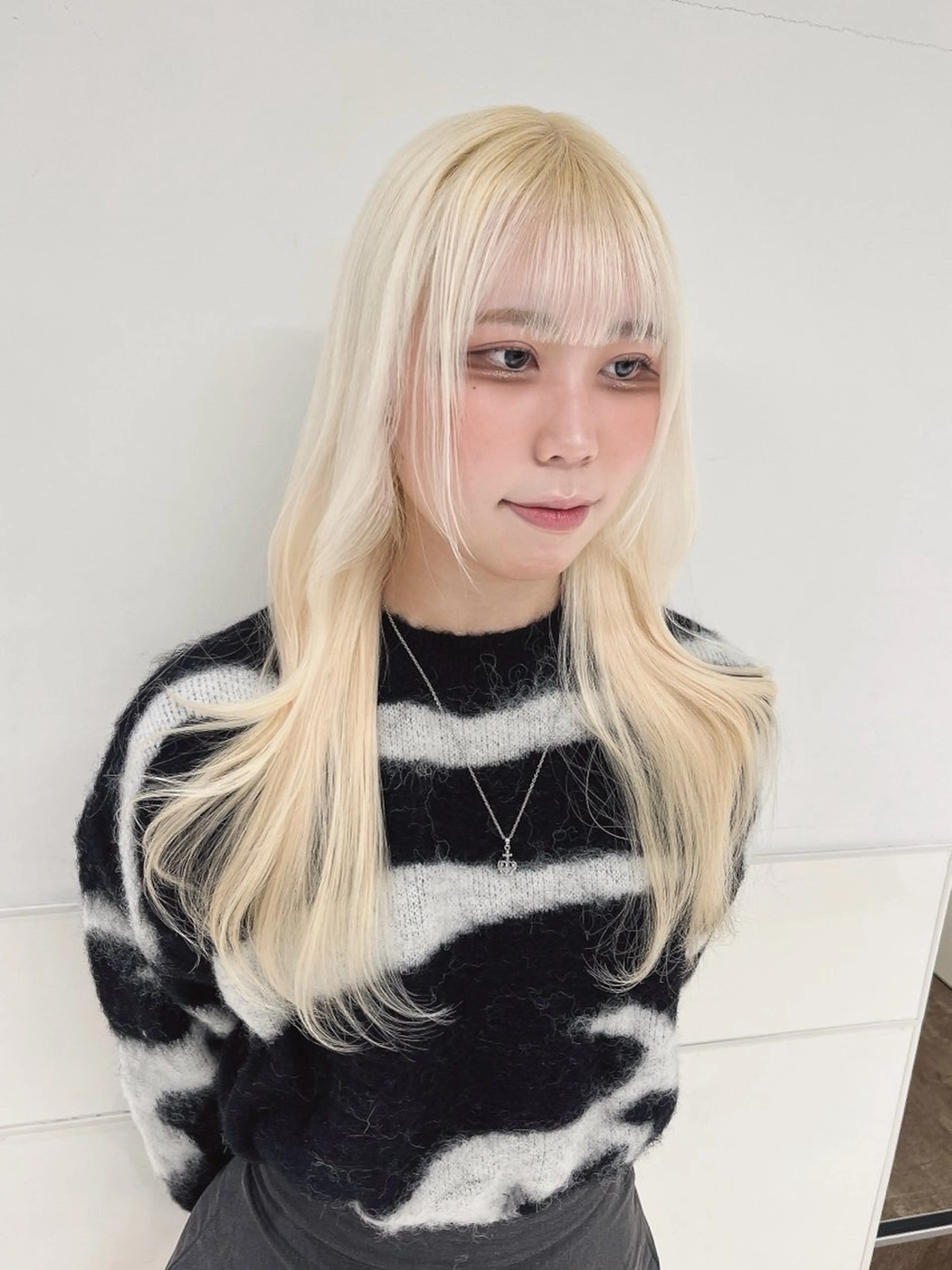 ロング カラー 抜きっぱなしブロンド ブロンド りおな/髪質改善/ カラー /平尾のヘアスタイル