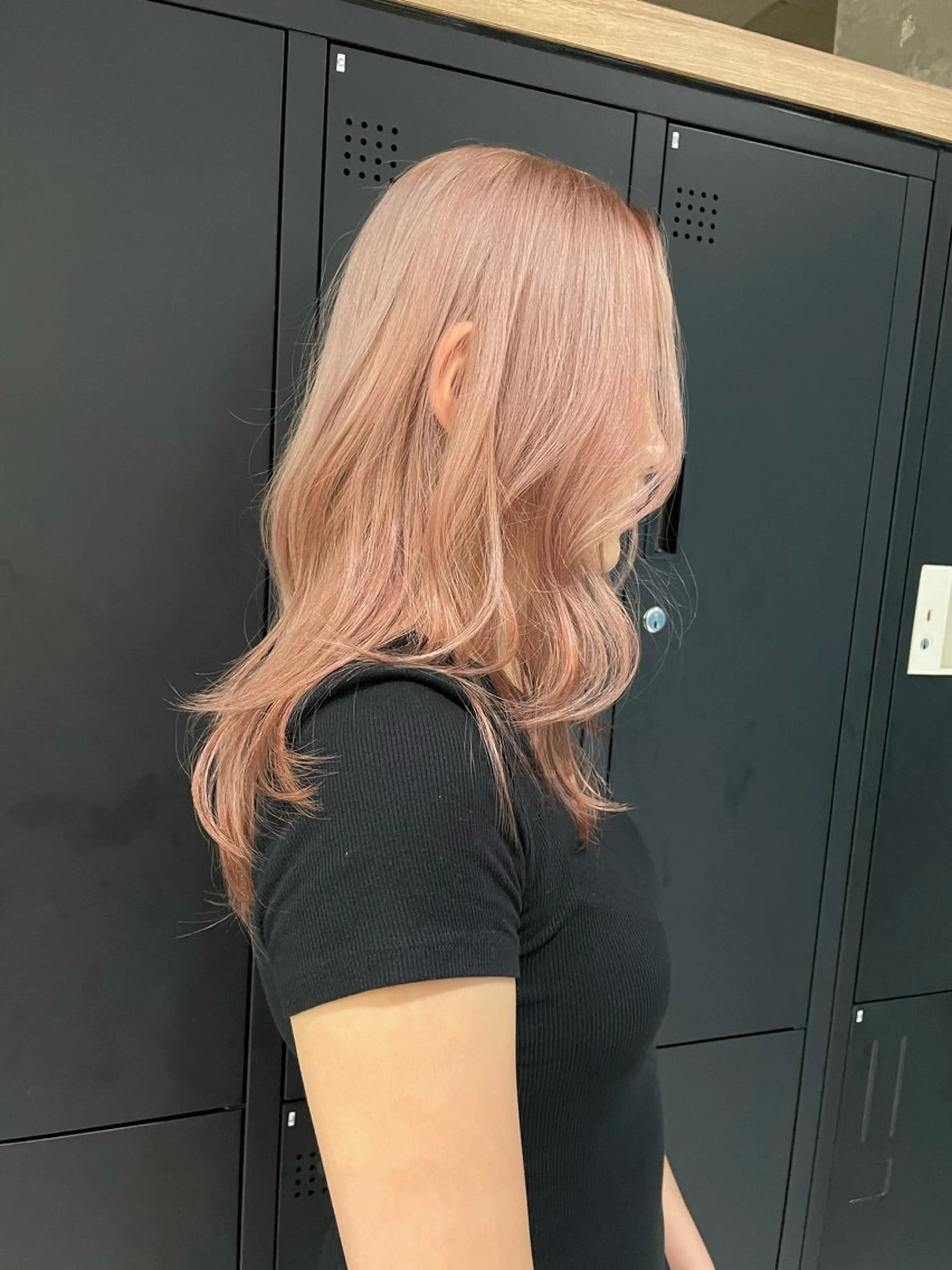 ロング 🫧ハイライトカラー 🫧 𝓜𝓘𝓤のヘアスタイル