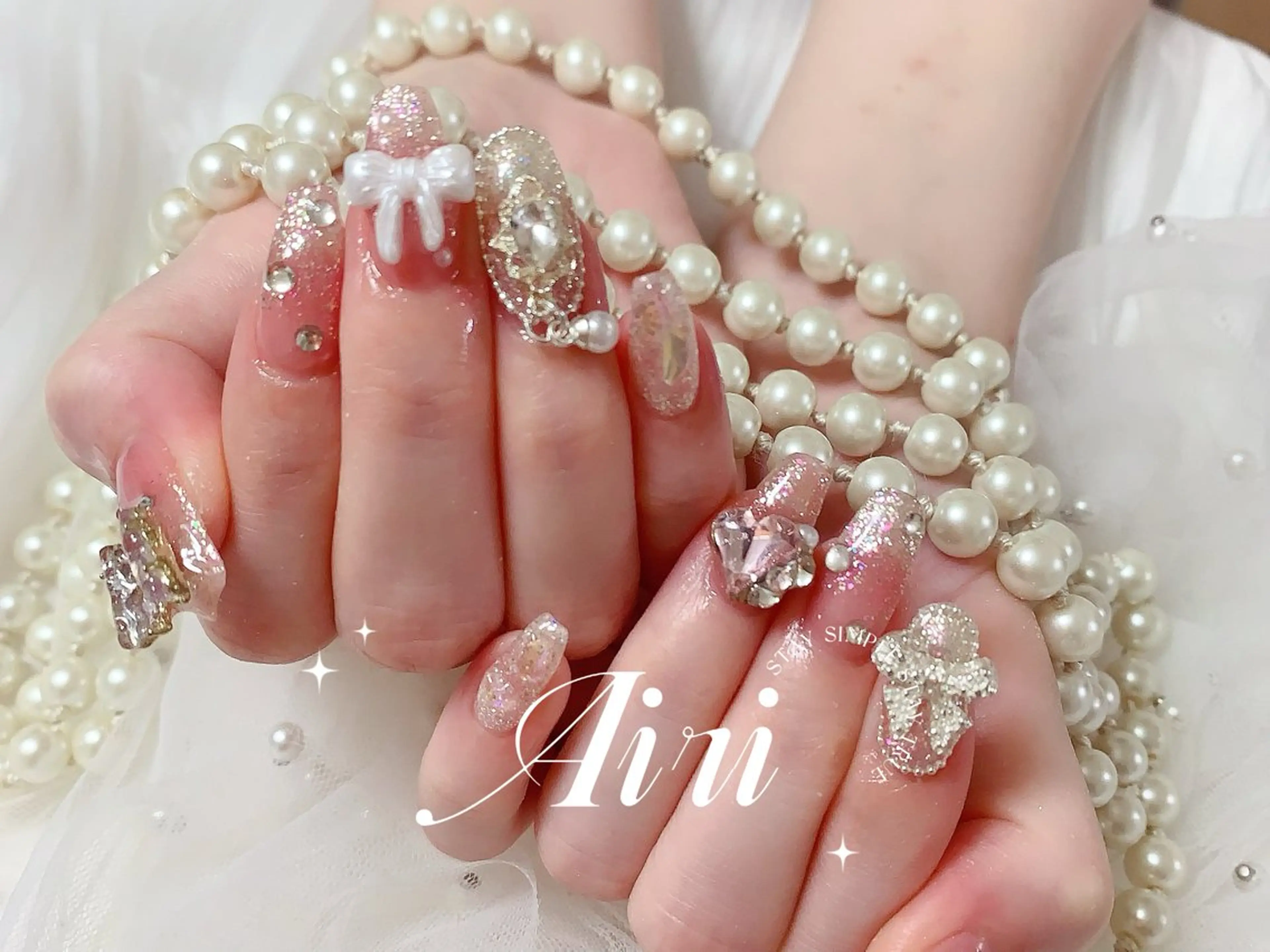 ネイル ネイルサロンAiri 長さ出し·シンプルのネイルデザイン