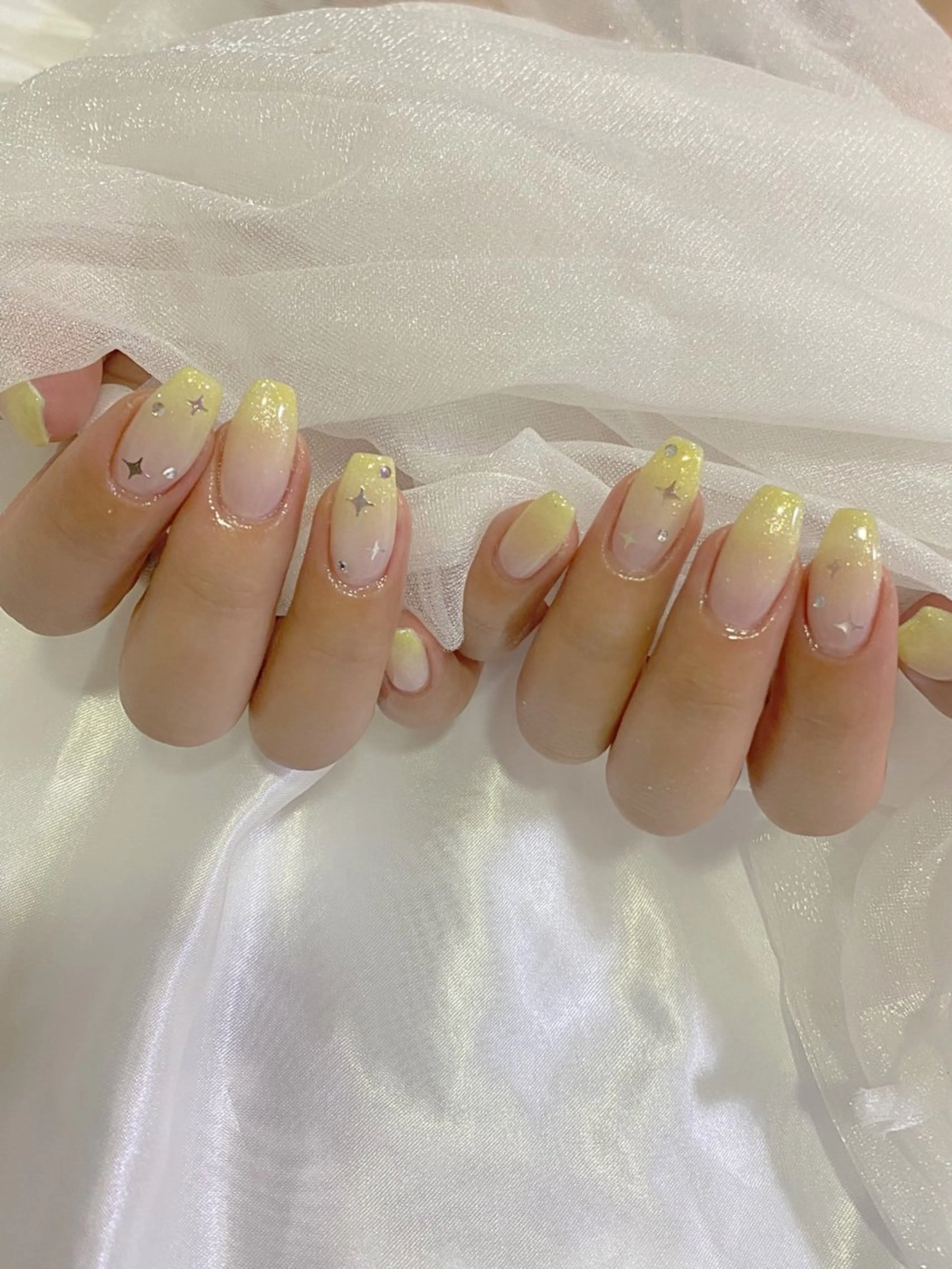 ネイル ハンドネイル Lim nail🤍 Ayaのネイルデザイン