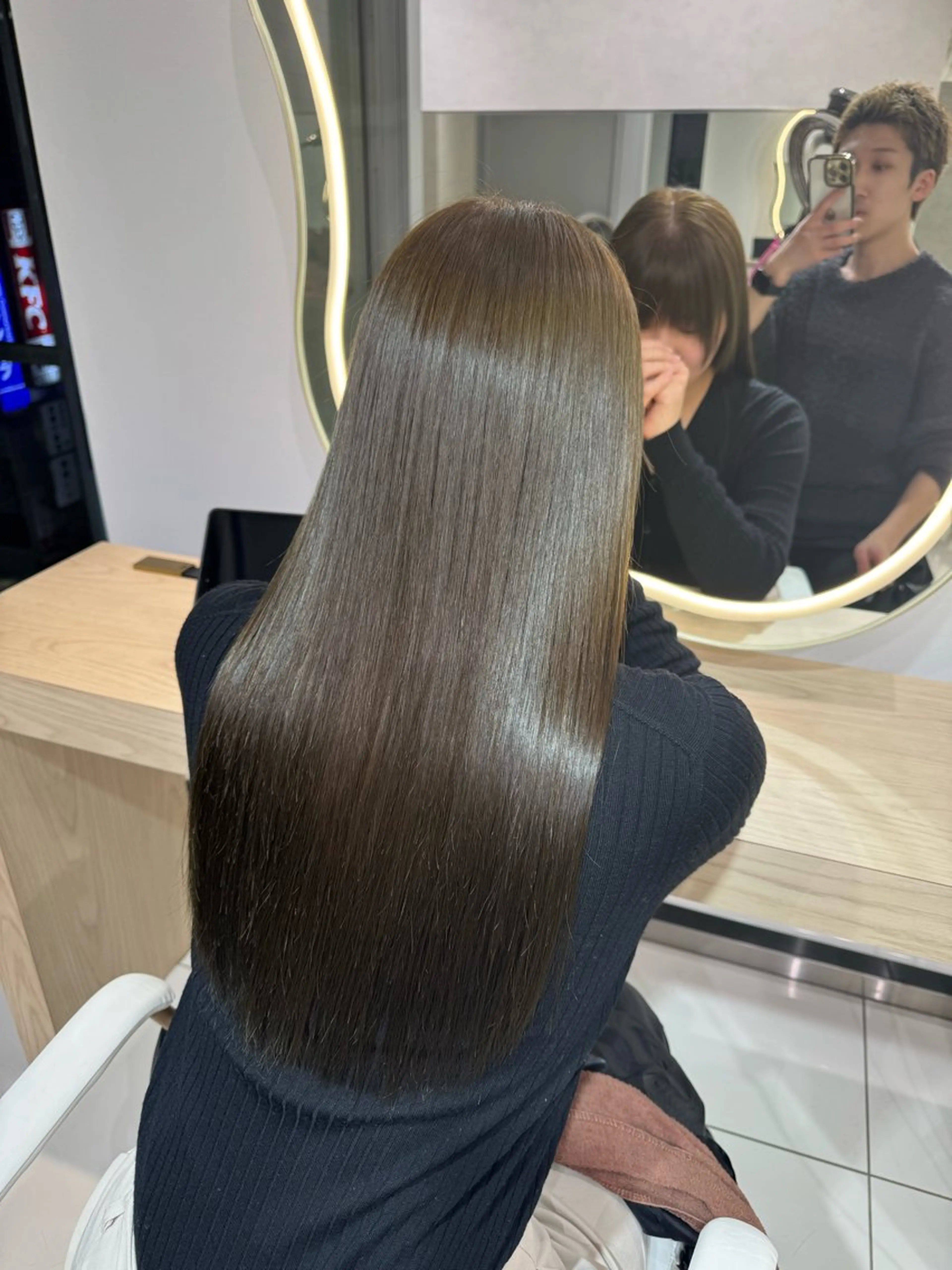 ロング カラー 韓国レイヤー/ 顔まわり/西野和裕のヘアスタイル