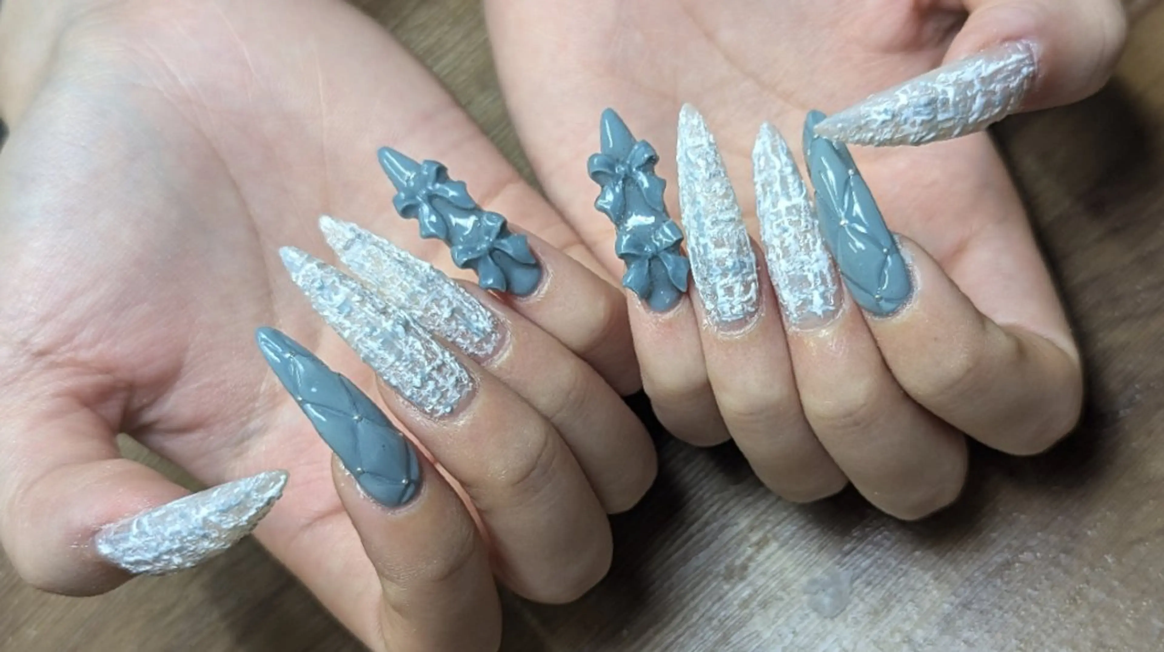 ネイル ツイードネイル ハンドネイル Nail SIRANGANAのネイルデザイン