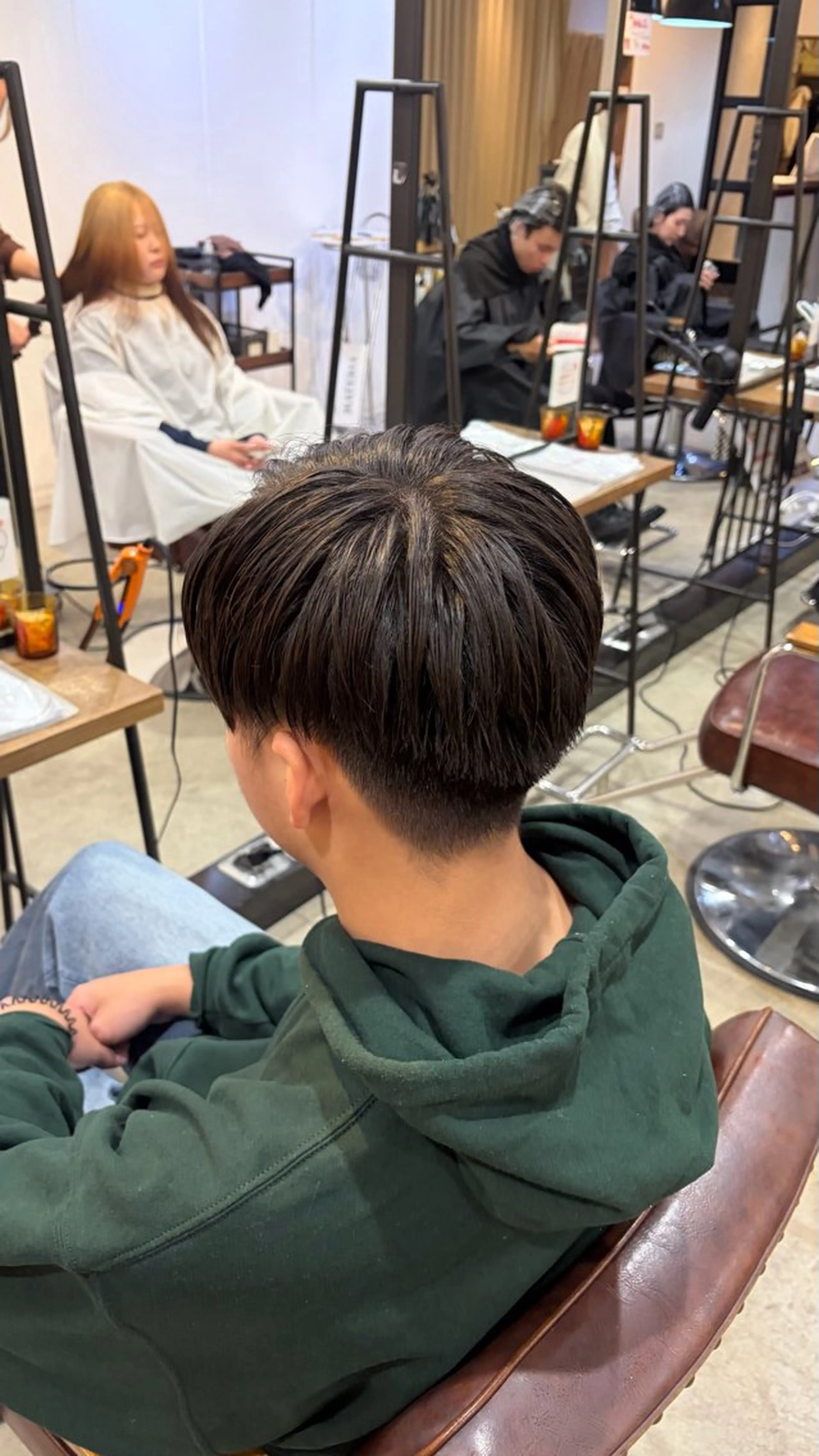 メンズ 聖菜/ hina /レイヤー/艶カラーのヘアスタイル