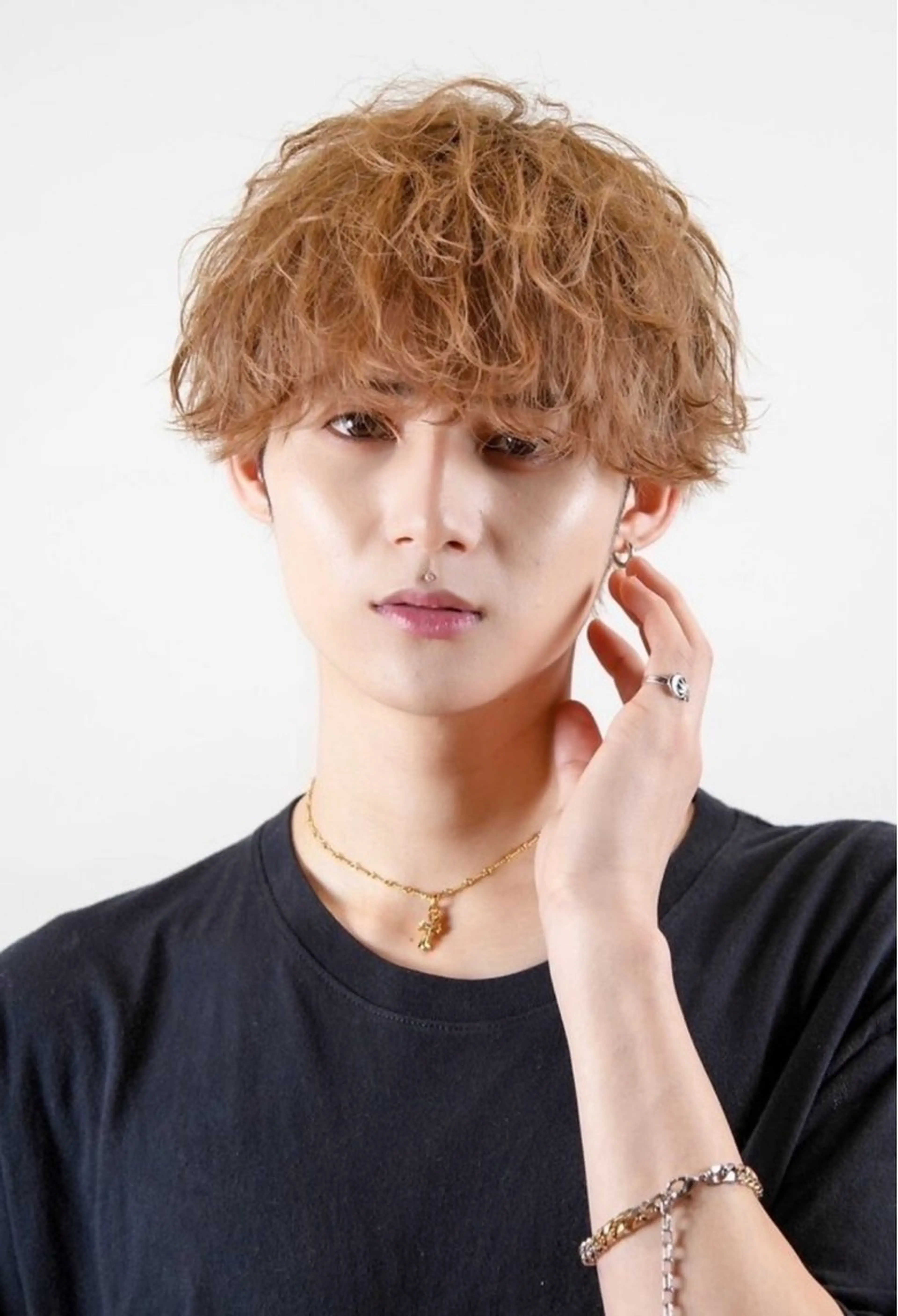 ショート カラー パーマ ヘアアレンジ メンズ 🪐 TenTen🪐のヘアスタイル