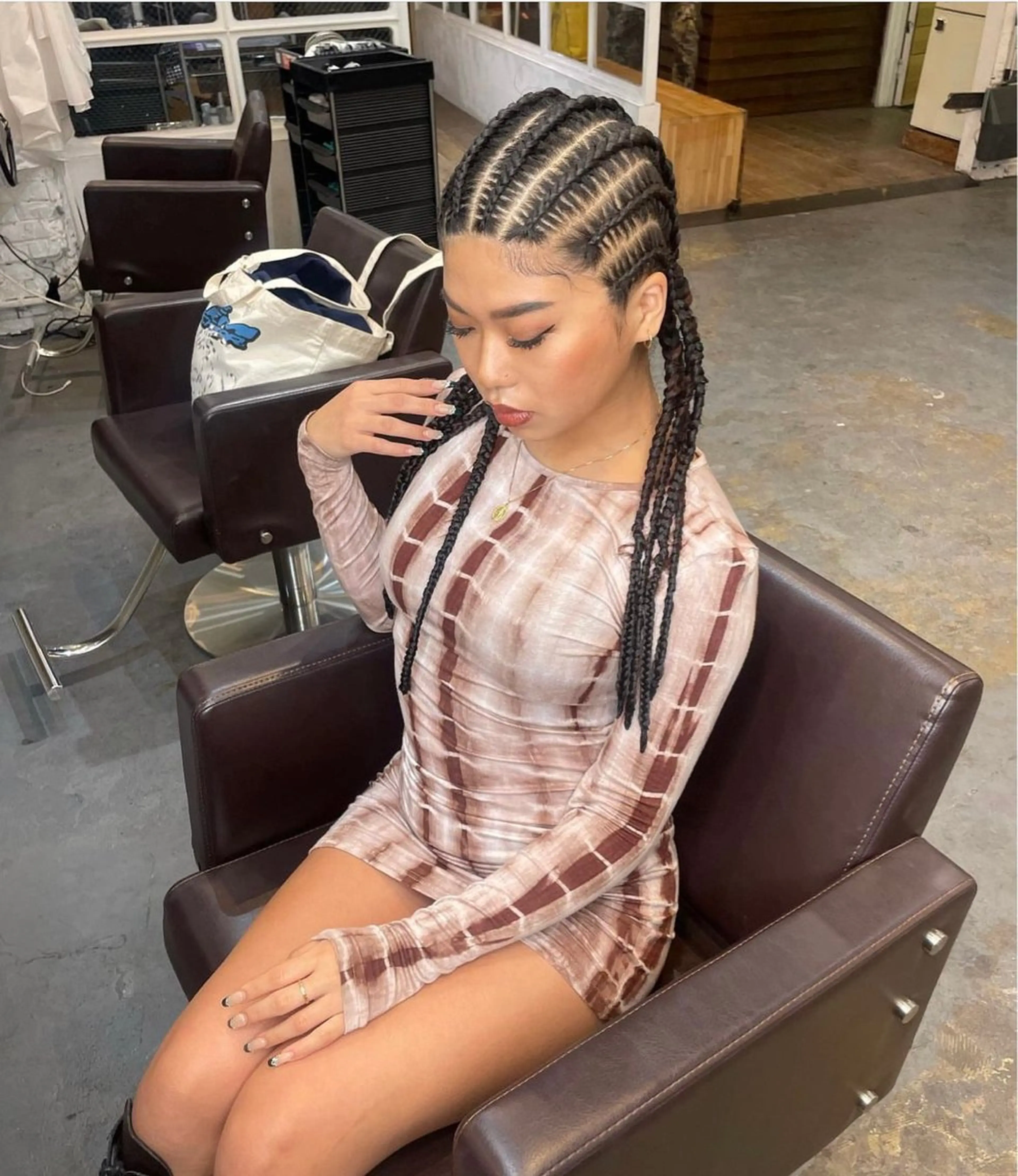 ロング ヘアアレンジ RINA ブリーチ / 海外レイヤーのヘアスタイル