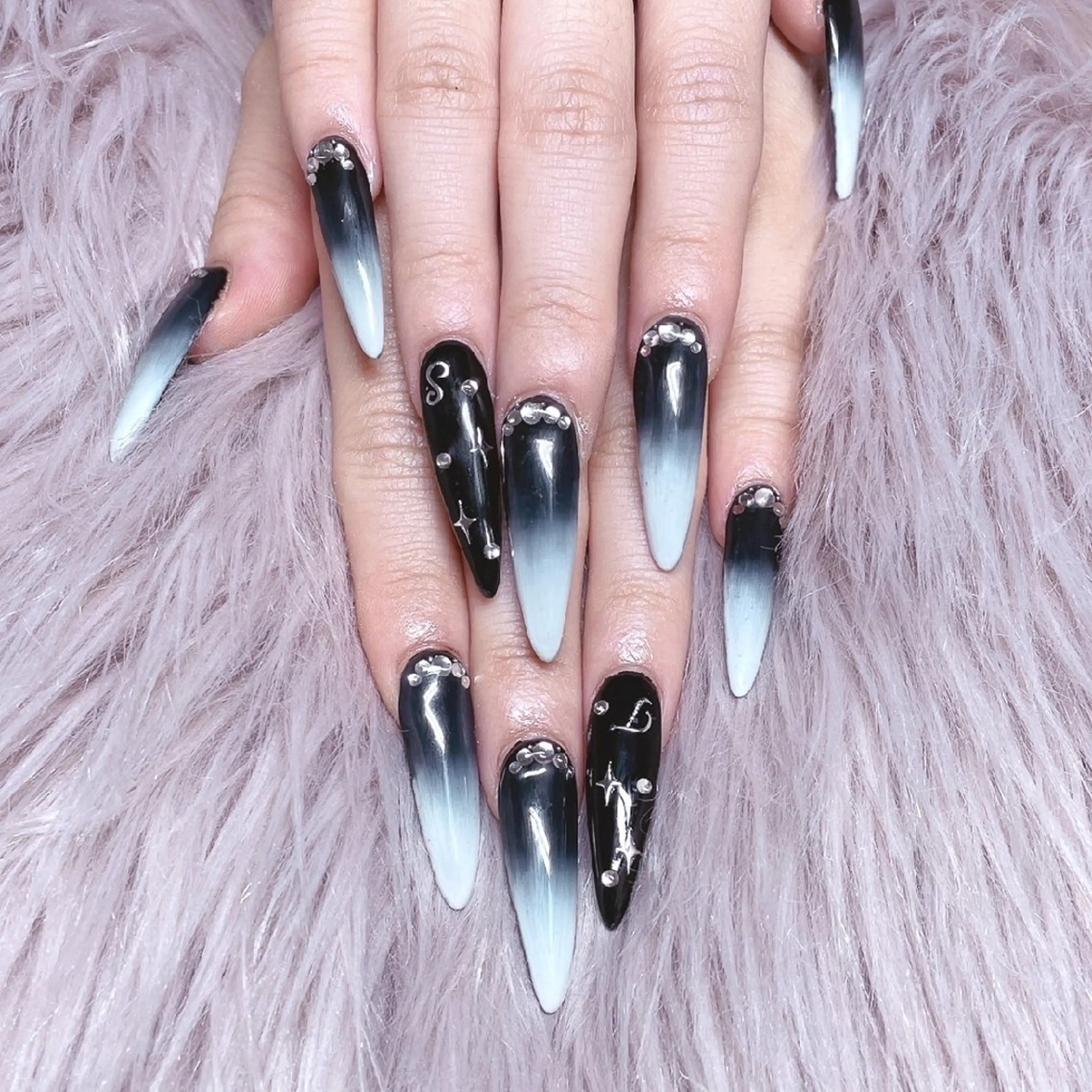 ネイル NAKAJIMA ERIKAのネイルデザイン