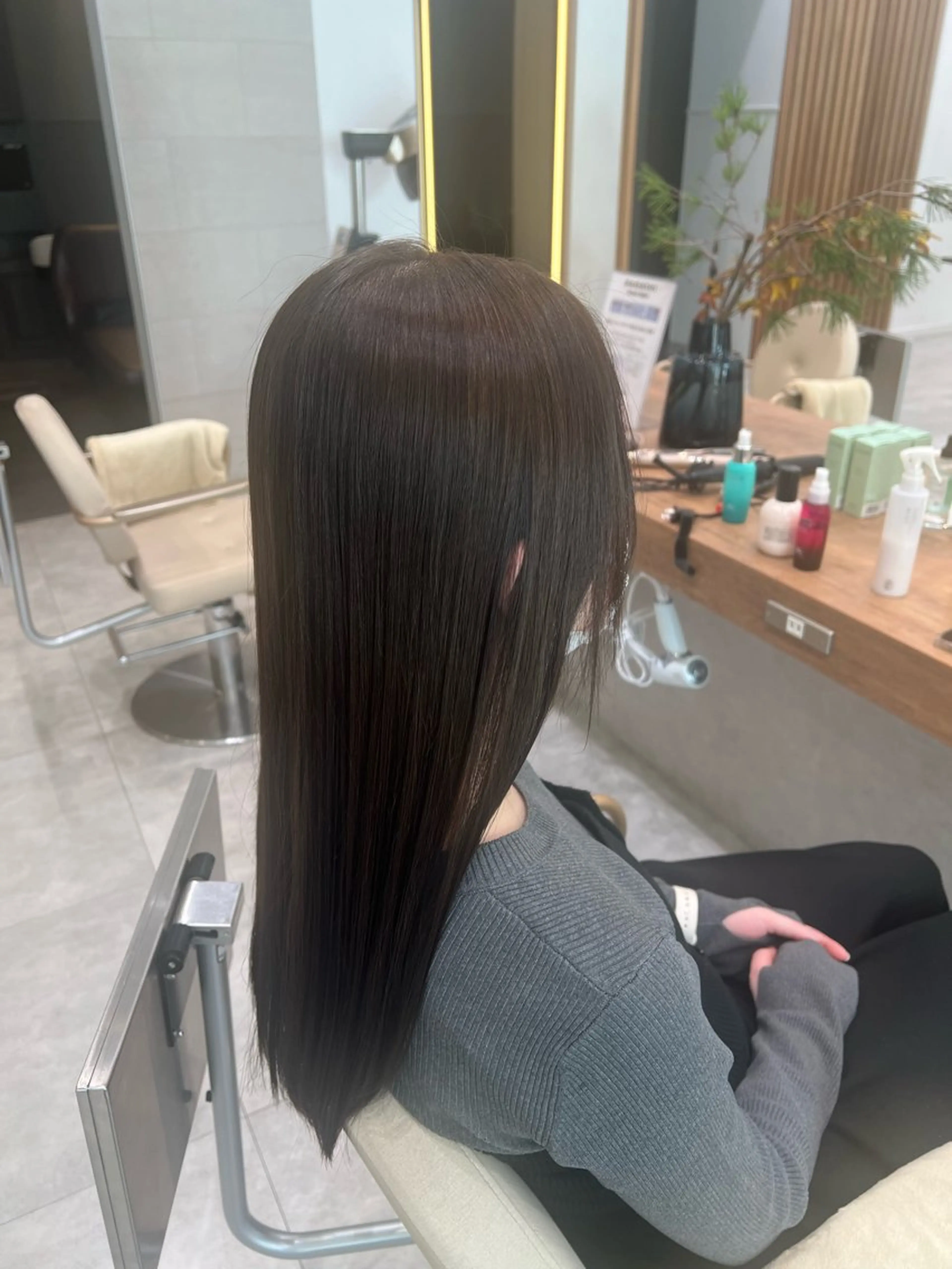 ロング カラー KENJE湘南台 田澤明菜のヘアスタイル