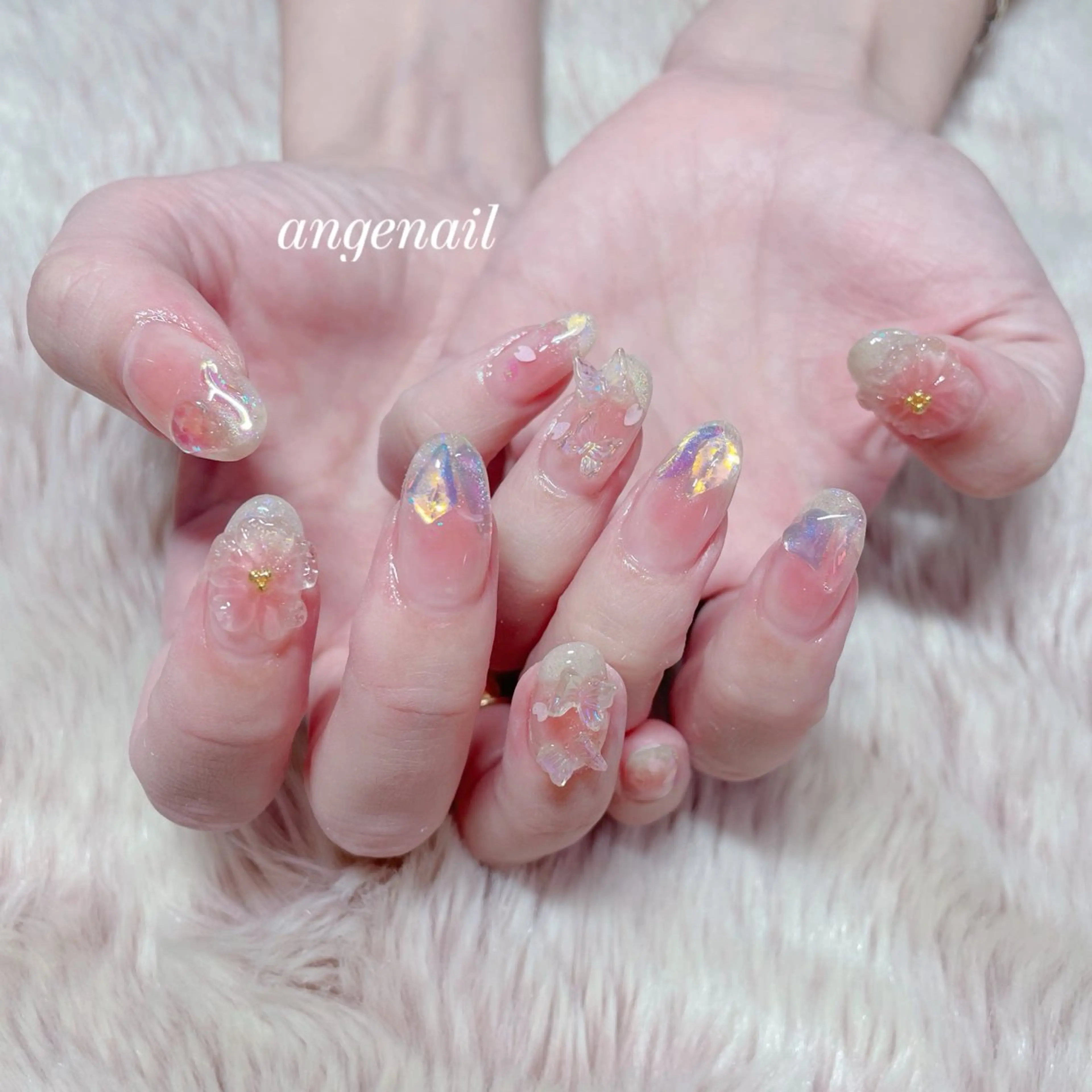 ネイル ハンドネイル オーナーネイリスト MAKIのネイルデザイン