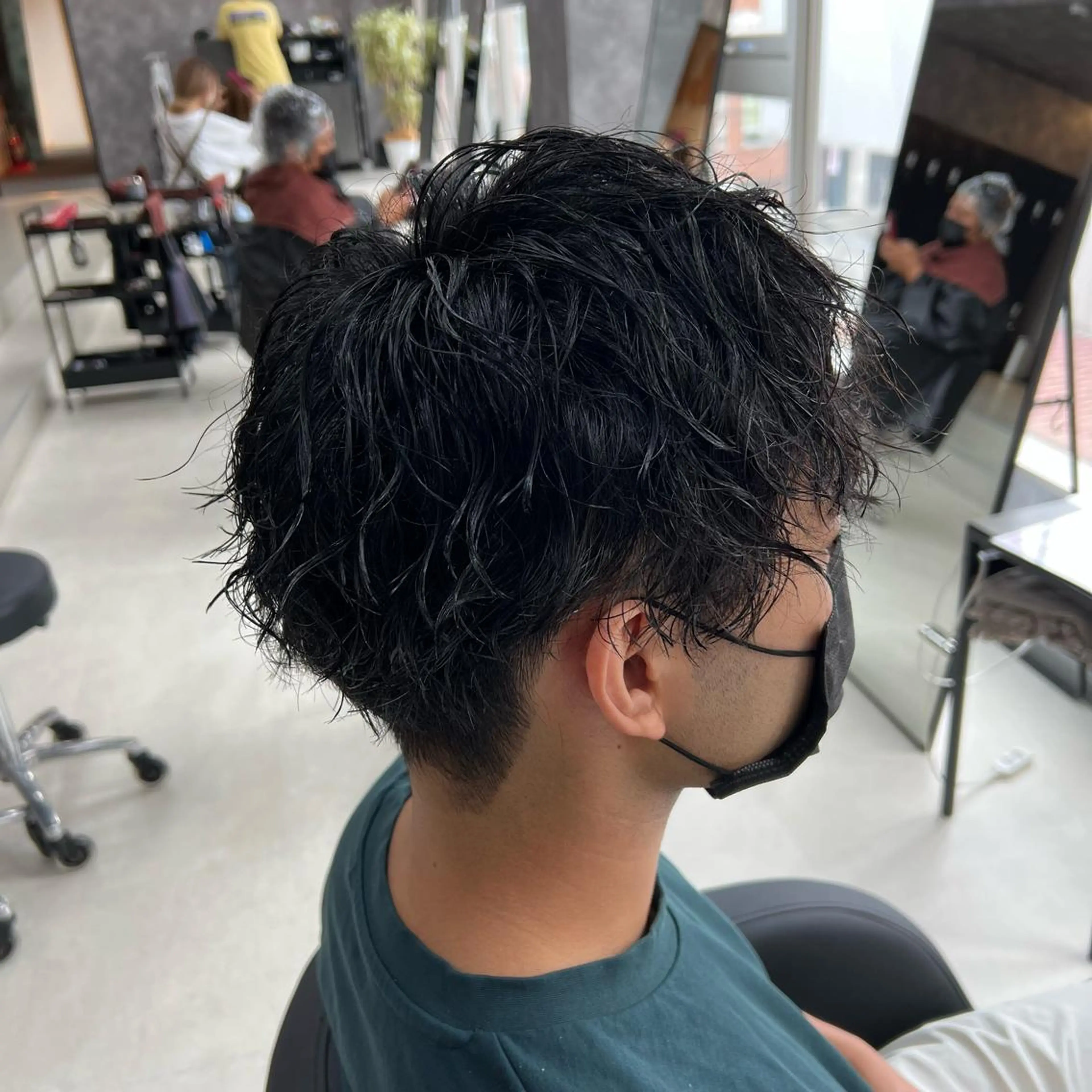 パーマ メンズ メンズパーマ特化 荻田知也のヘアスタイル