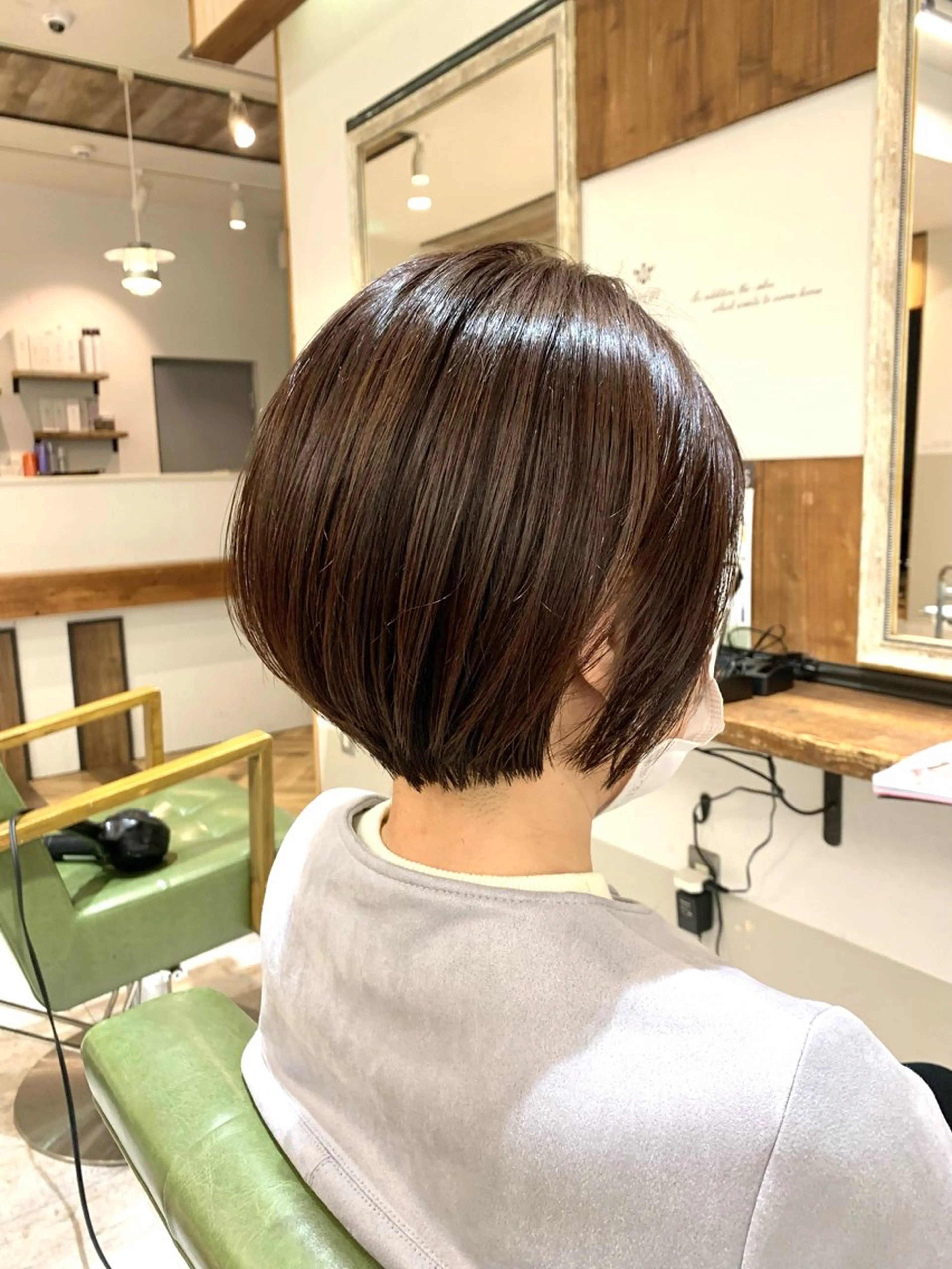 ショート カラー rinrin 天文館のヘアスタイル