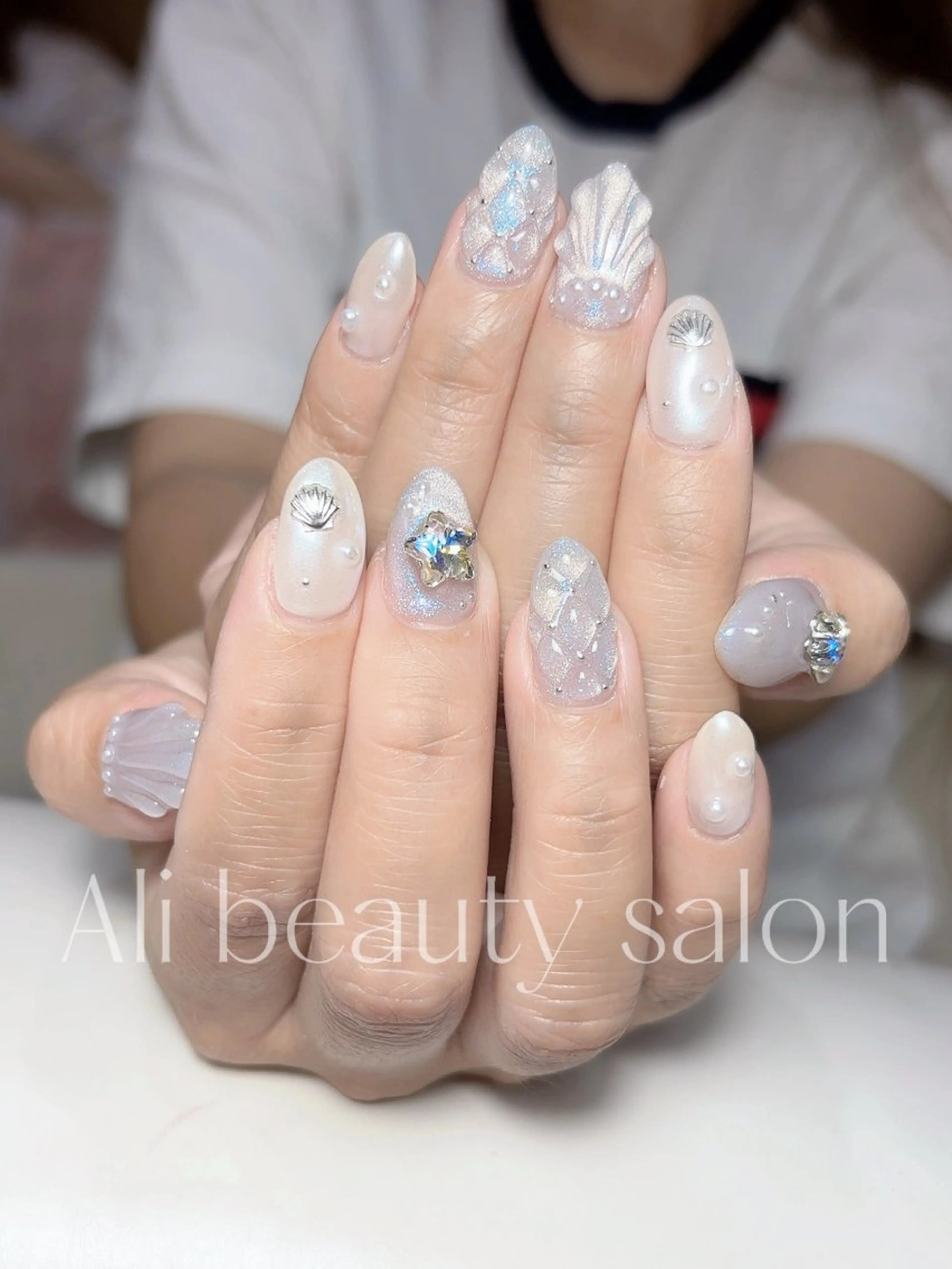 ネイル アートネイル マグネットネイル ミラーネイル ハンドネイル Ali 新小岩 ネイル専門のネイルデザイン