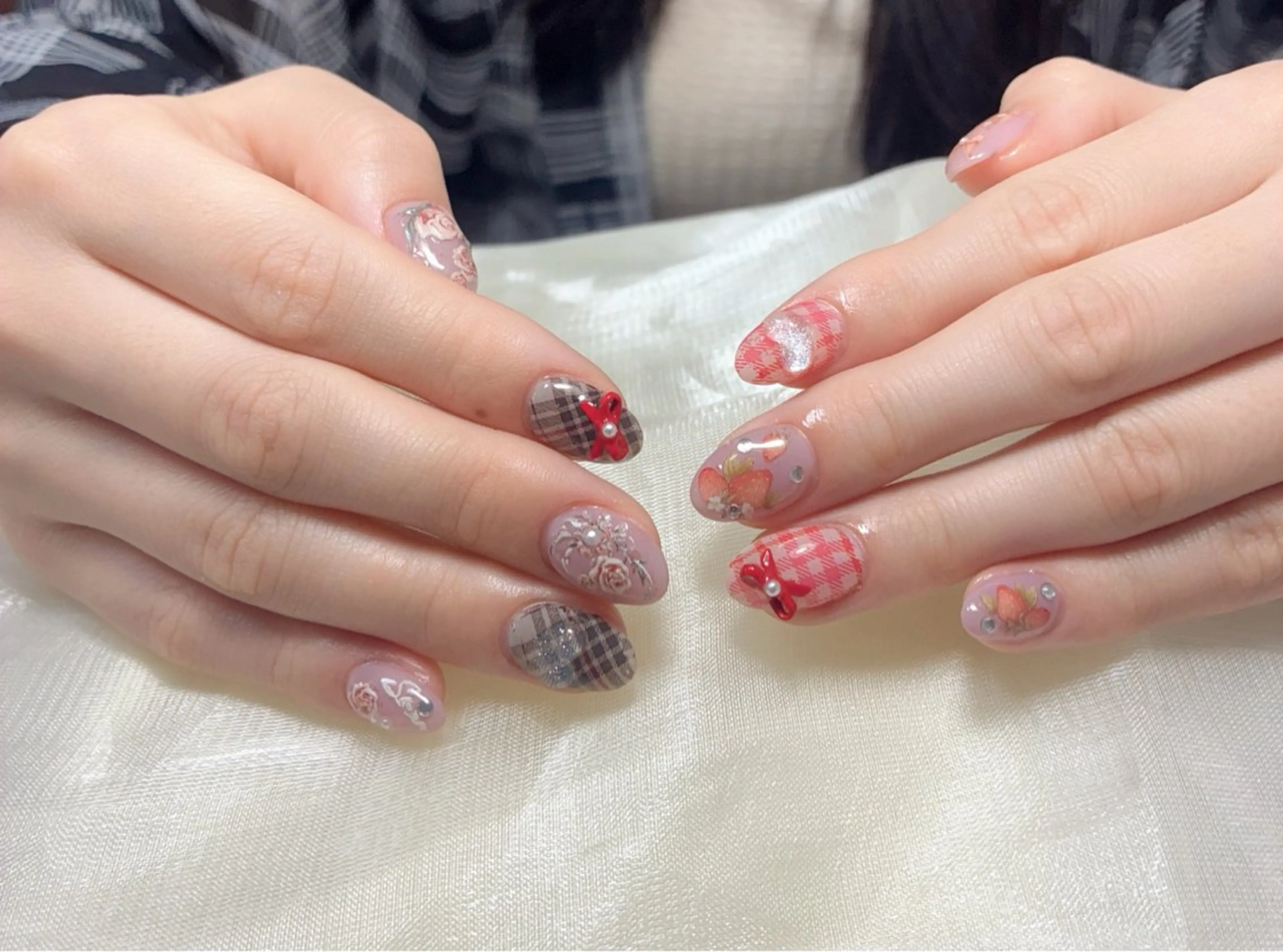 ネイル 持ち込み ハンドネイル YOINAIL ヨイネイルサロンのネイルデザイン